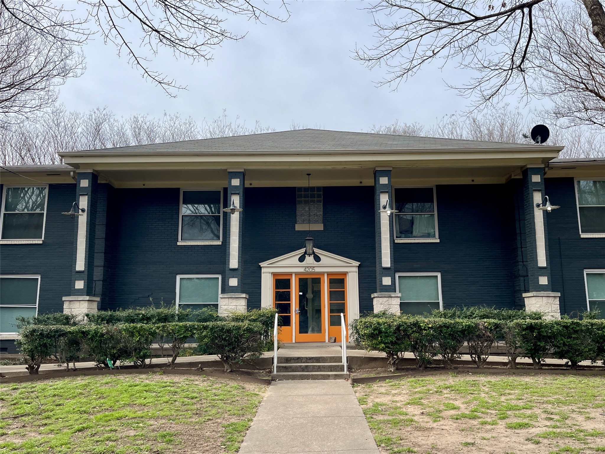 3215 Douglas Street Dallas TX 75219