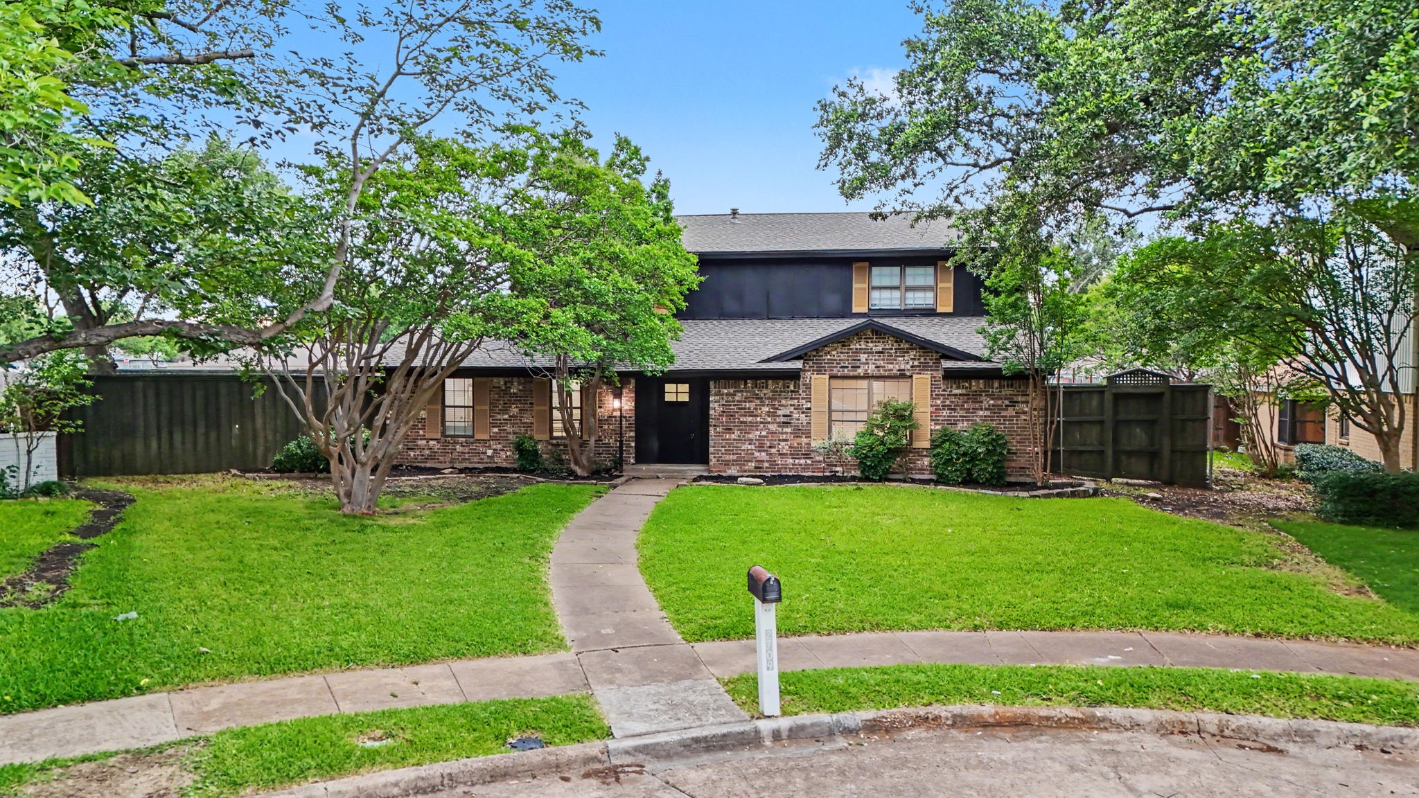 2709 Oak Circle Plano TX 75075