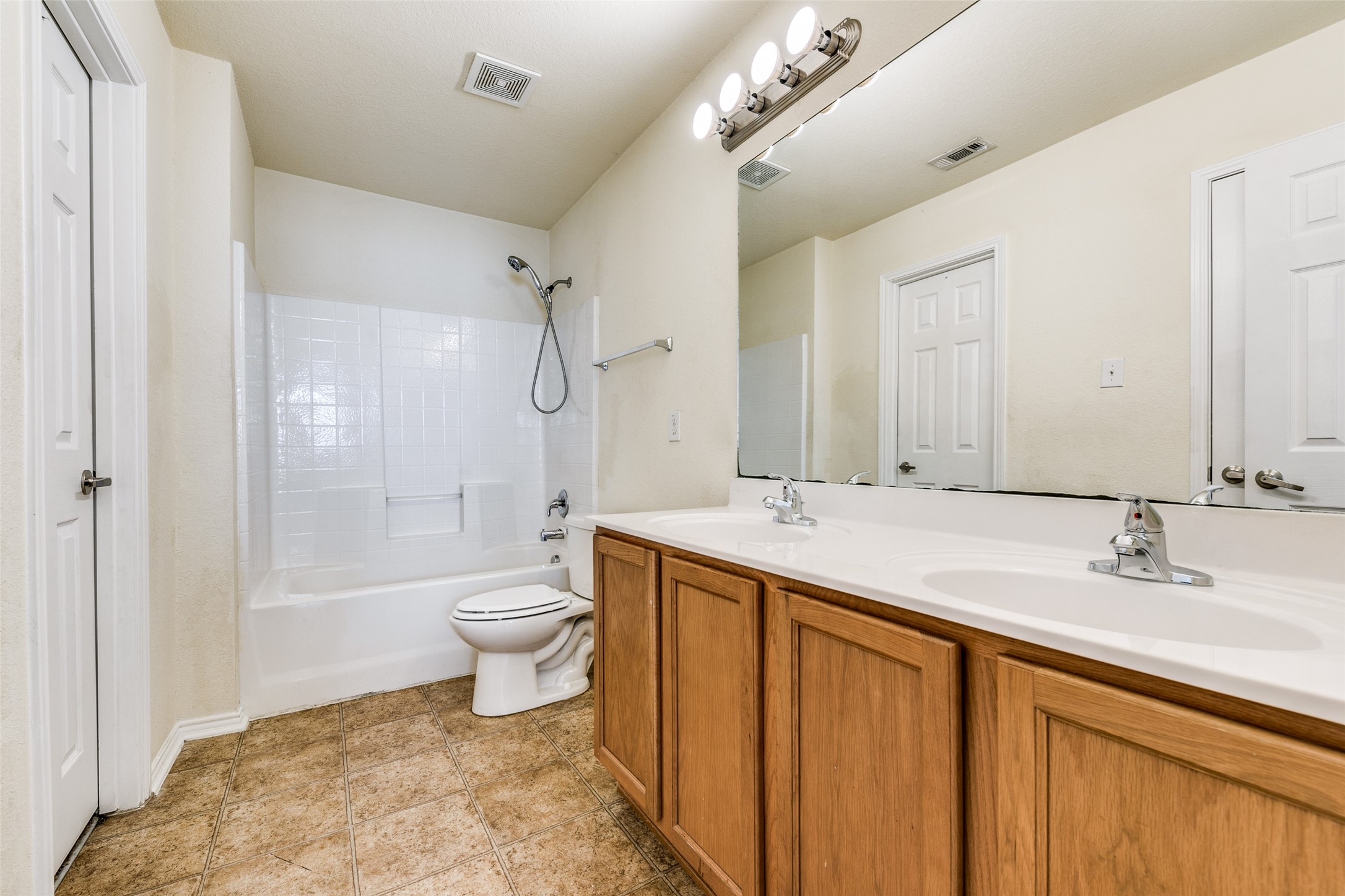 15407 Dorothy Nell Drive Dallas TX 75253
