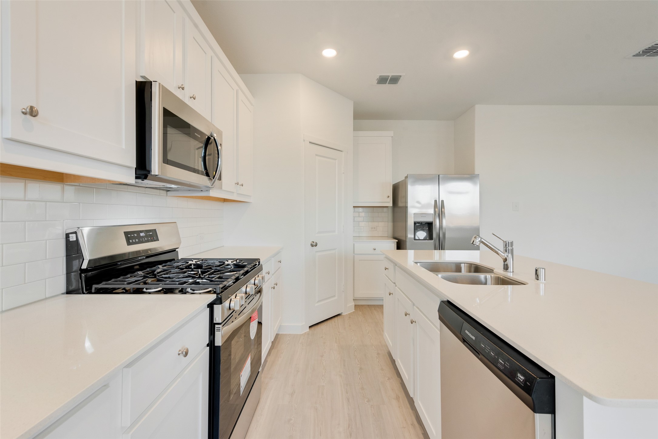 1828 White Ash Way Mckinney TX 75071
