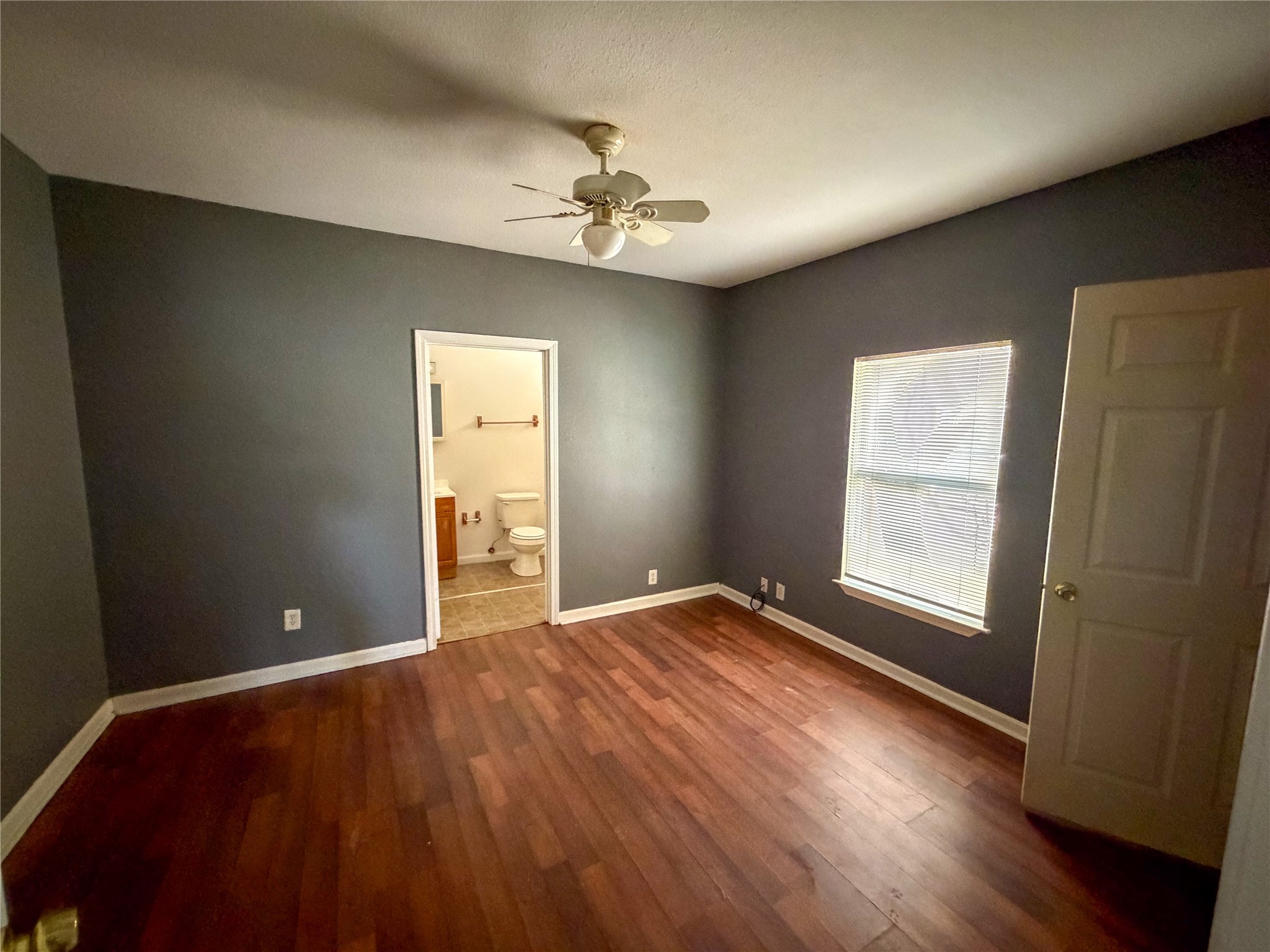114 E Hull Street Denison TX 75021