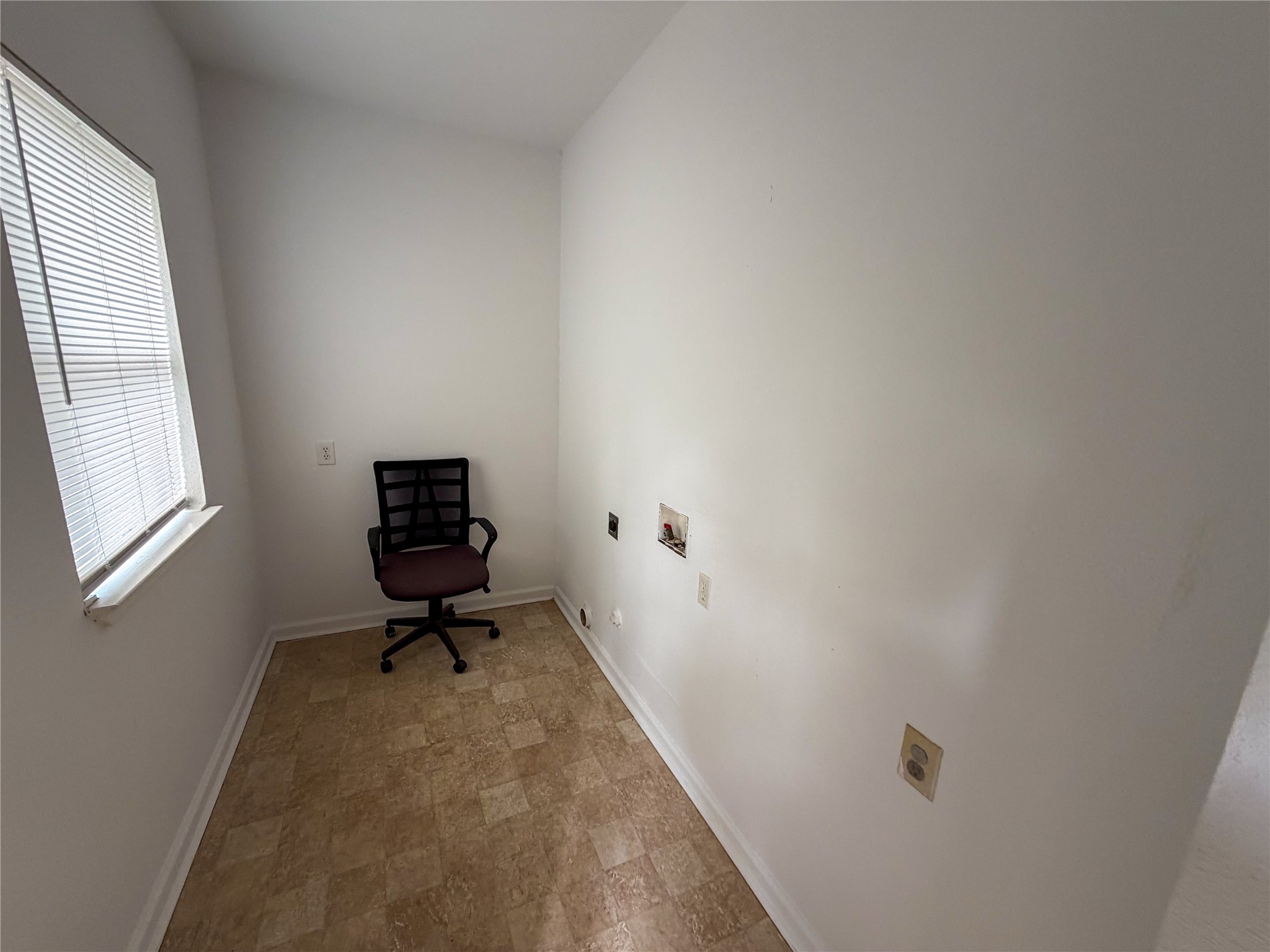 114 E Hull Street Denison TX 75021