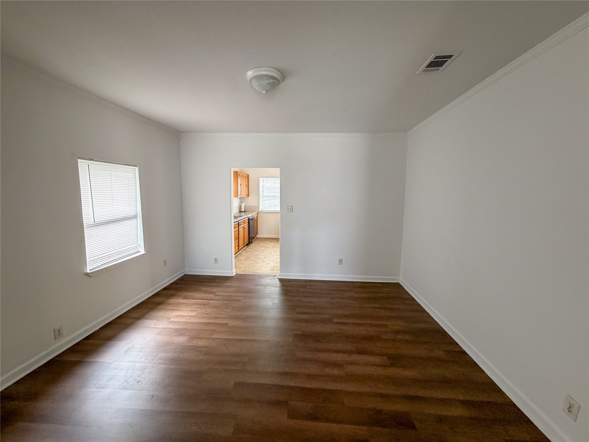 114 E Hull Street Denison TX 75021