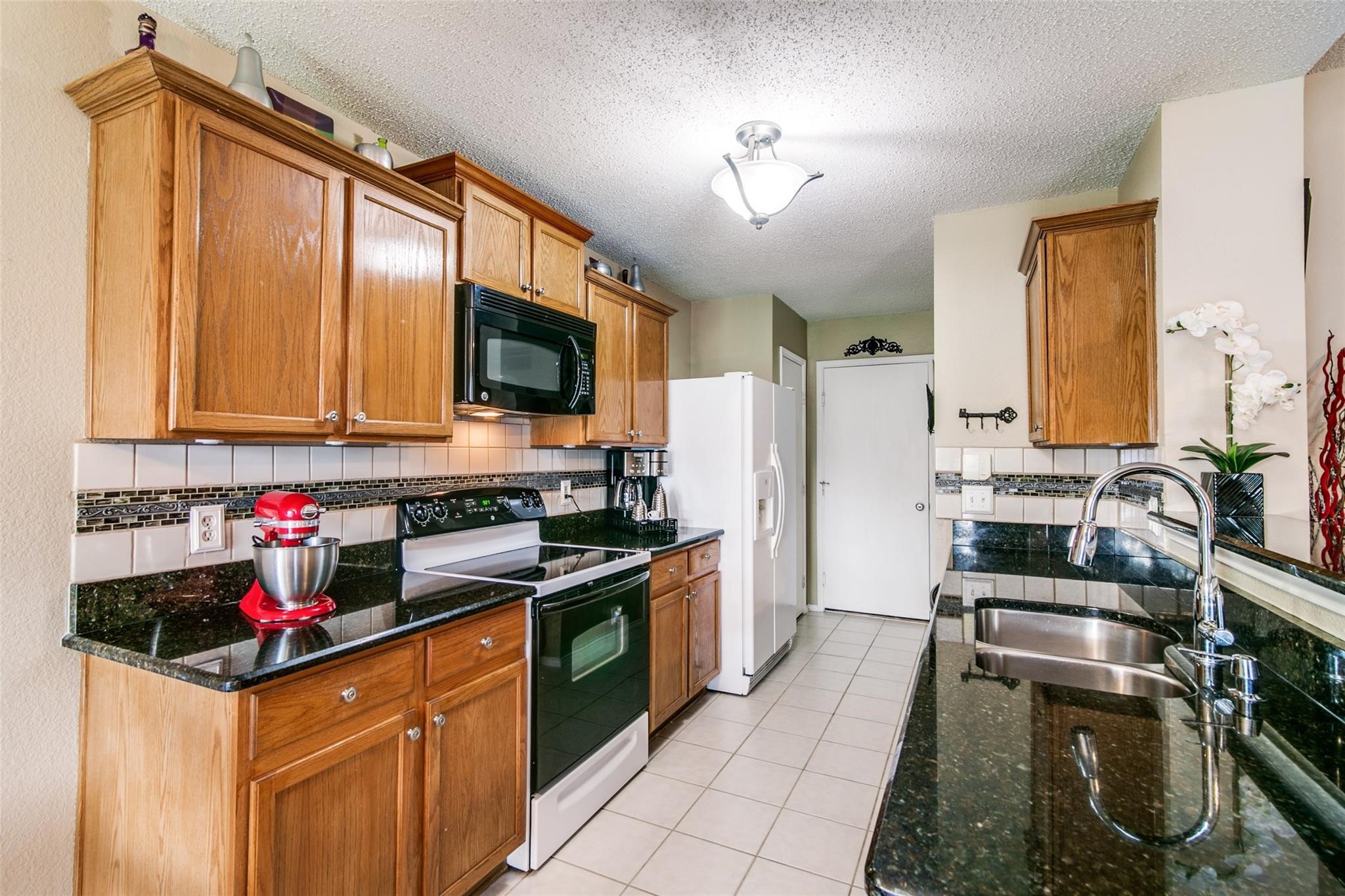 204 Lochwood Drive Wylie TX 75098