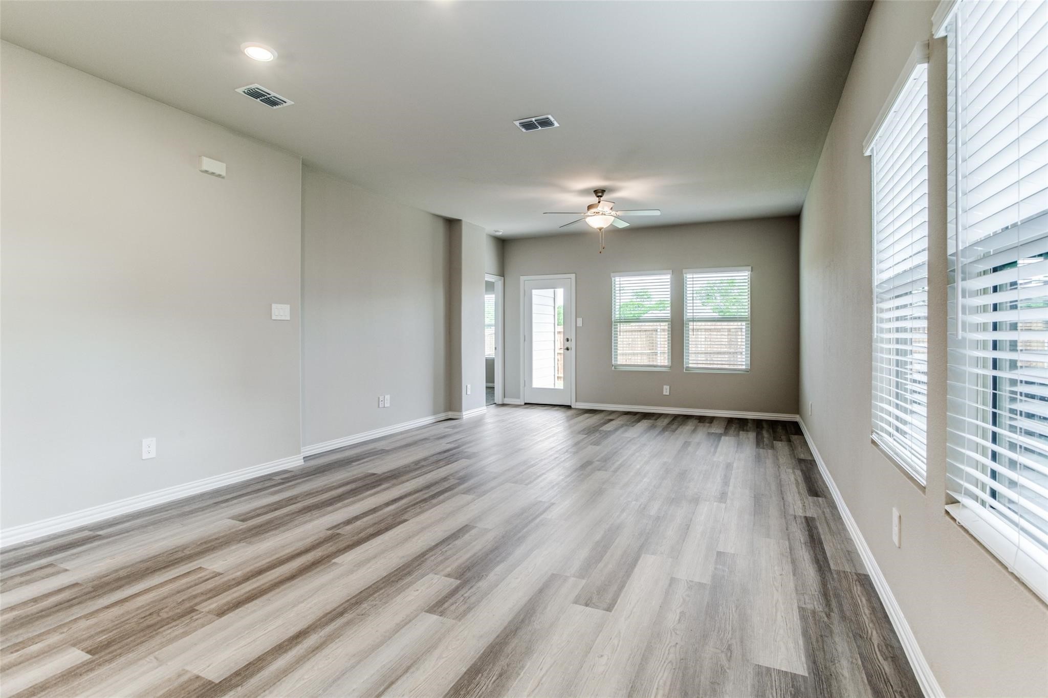 612 Mckenna Drive Lowry Crossing TX 75069