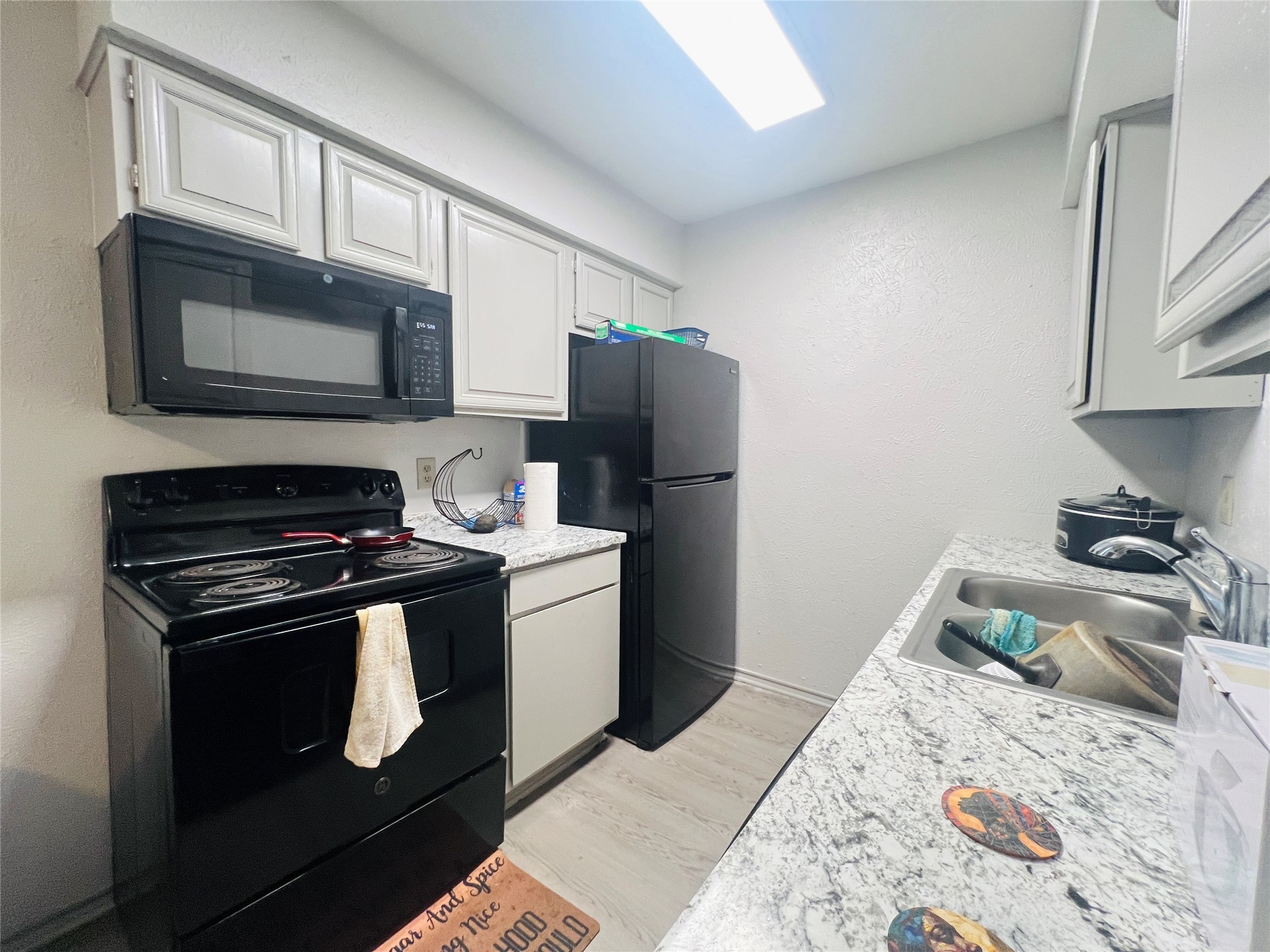1108 N Elm Street Denton TX 76201