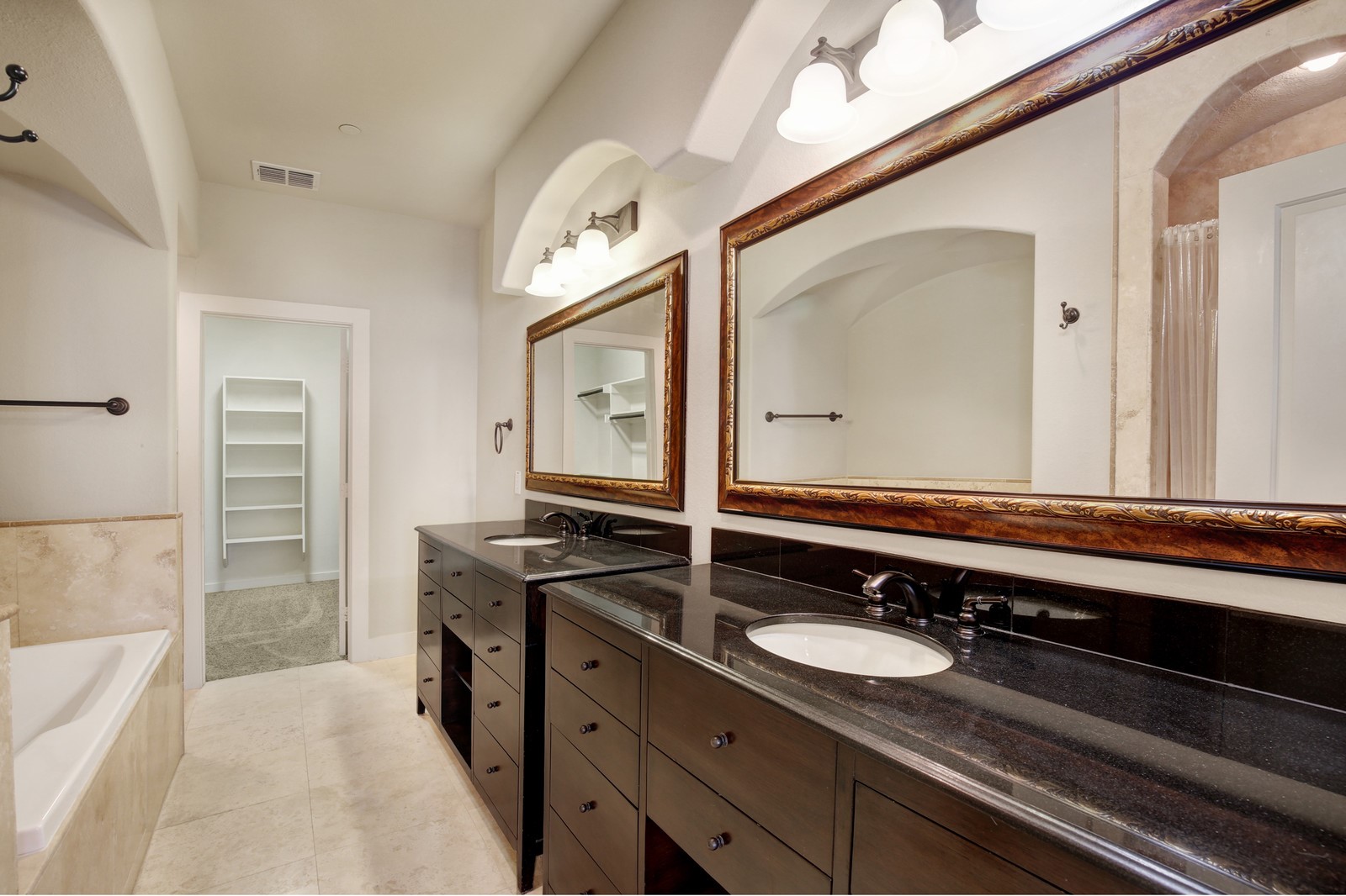 4111 Rawlins Street Dallas TX 75219