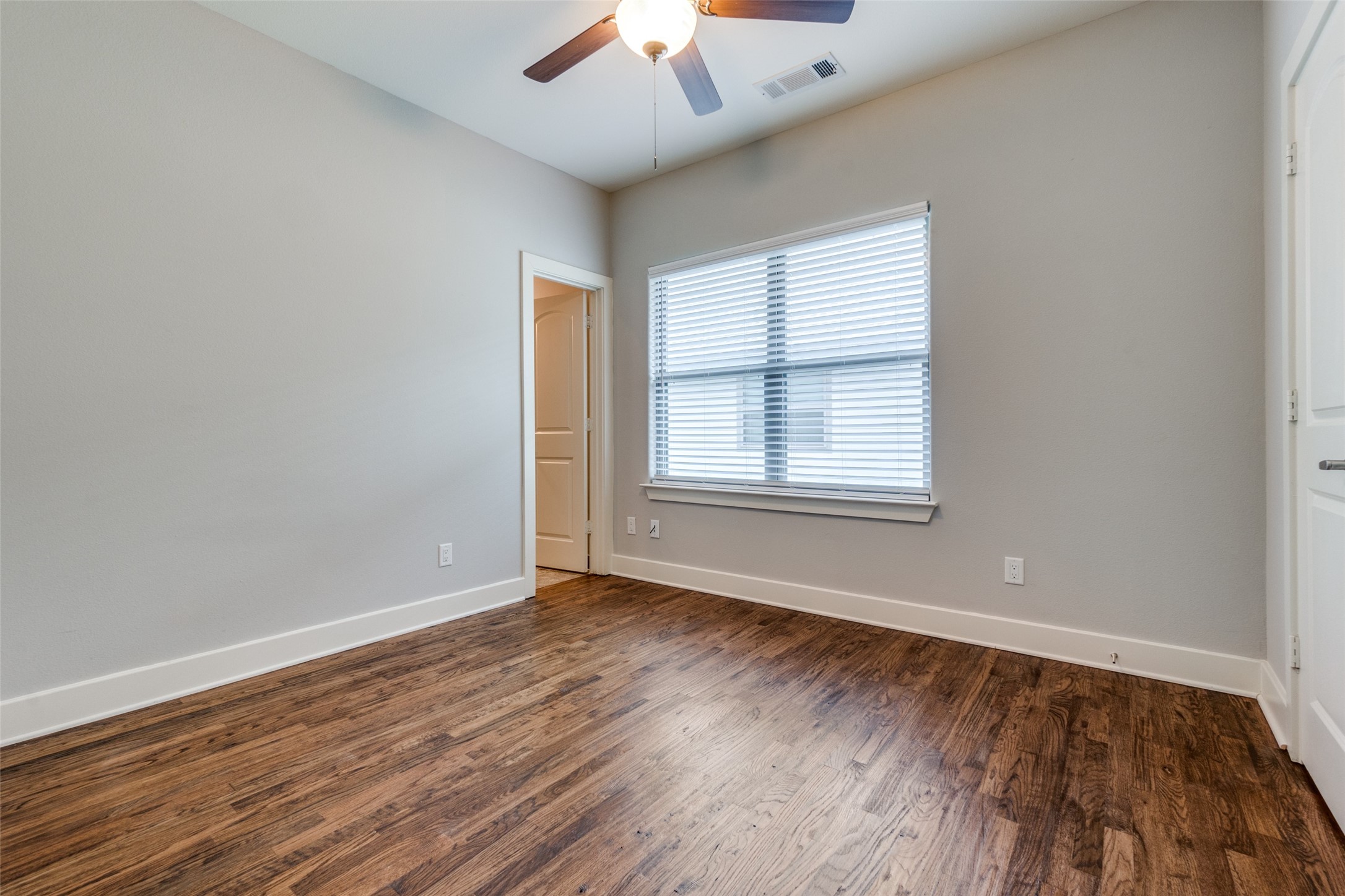 4323 Dickason Avenue Dallas TX 75219