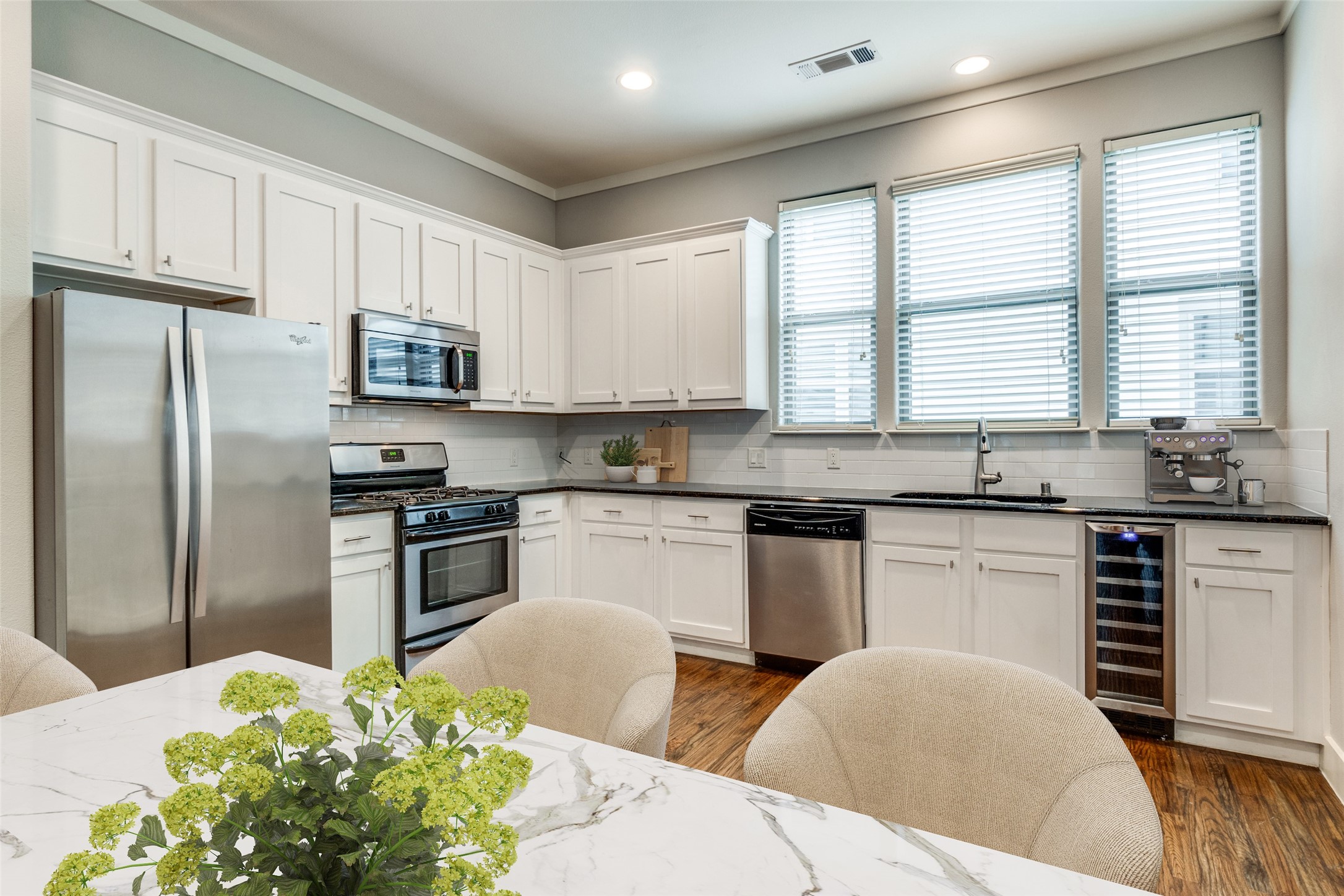 4323 Dickason Avenue Dallas TX 75219