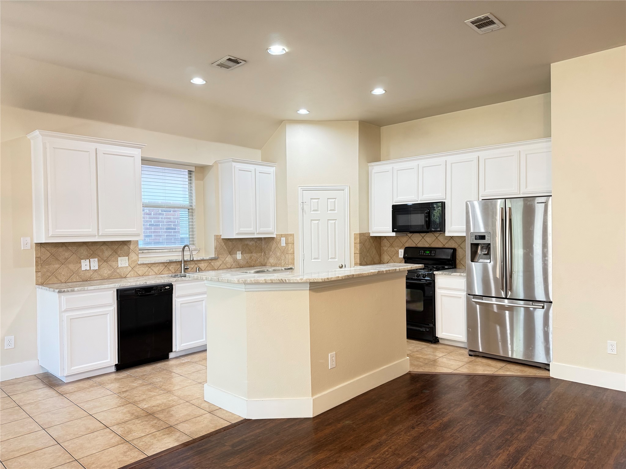 2113 Lanshire Drive Mckinney TX 75072
