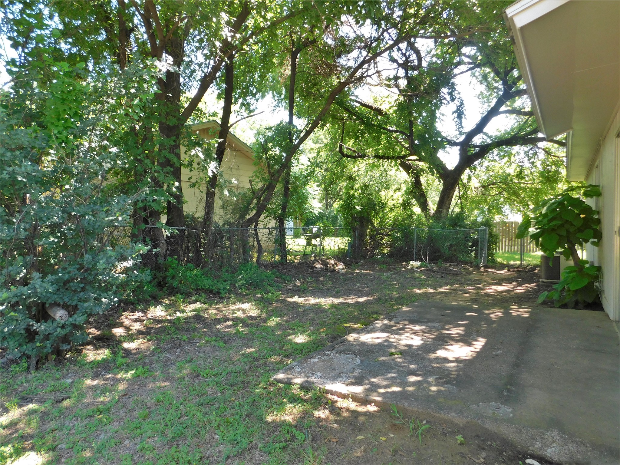 1401 Noble Street Denton TX 76209