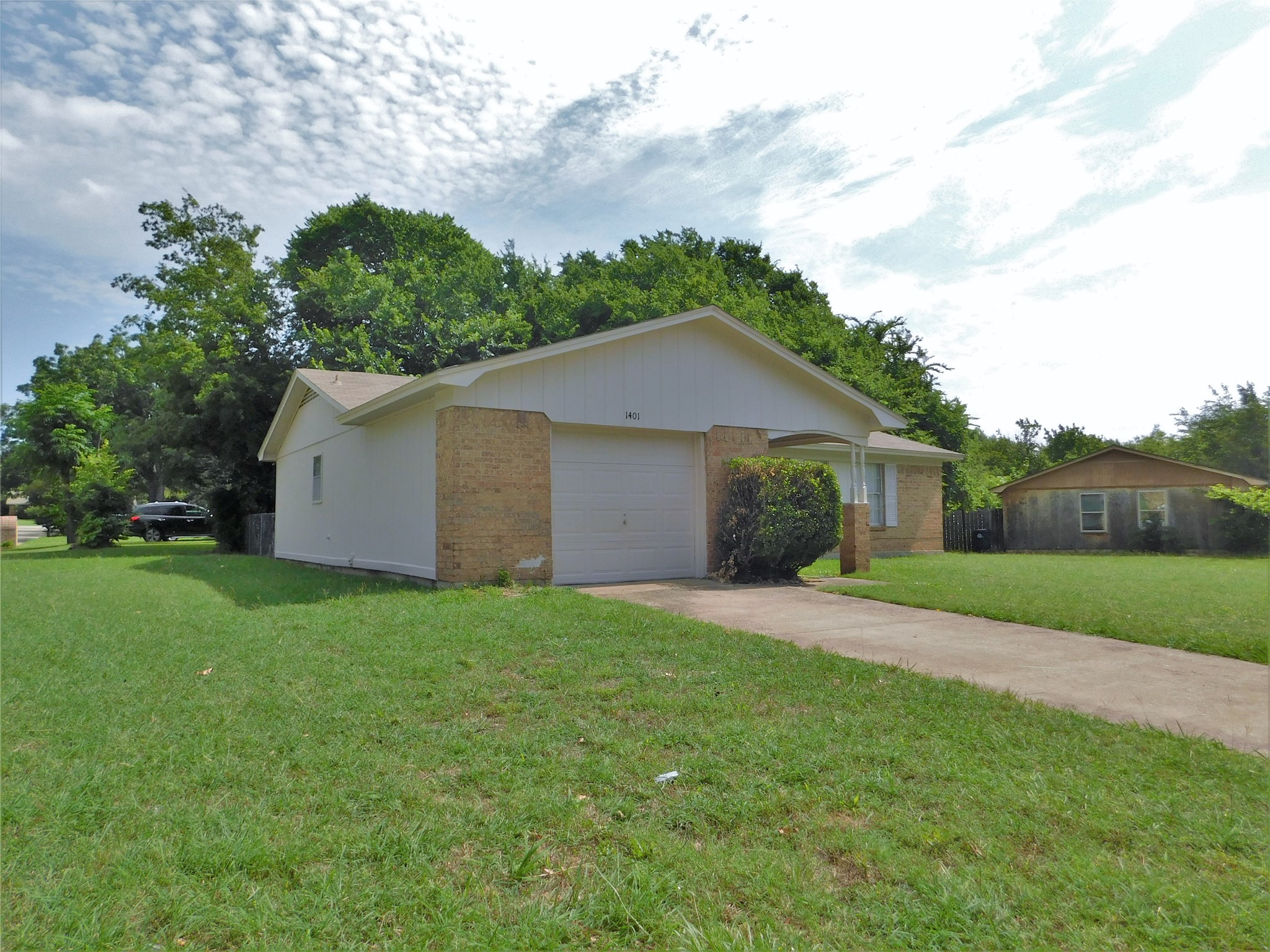 1401 Noble Street Denton TX 76209