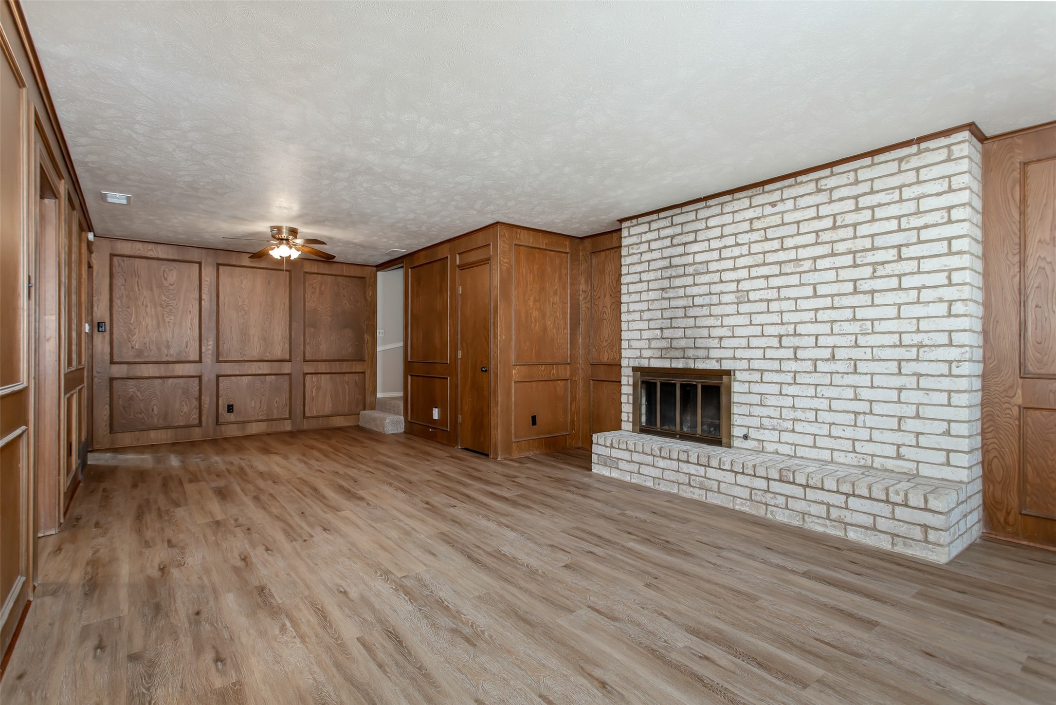 11352 Quail Run Street Dallas TX 75238