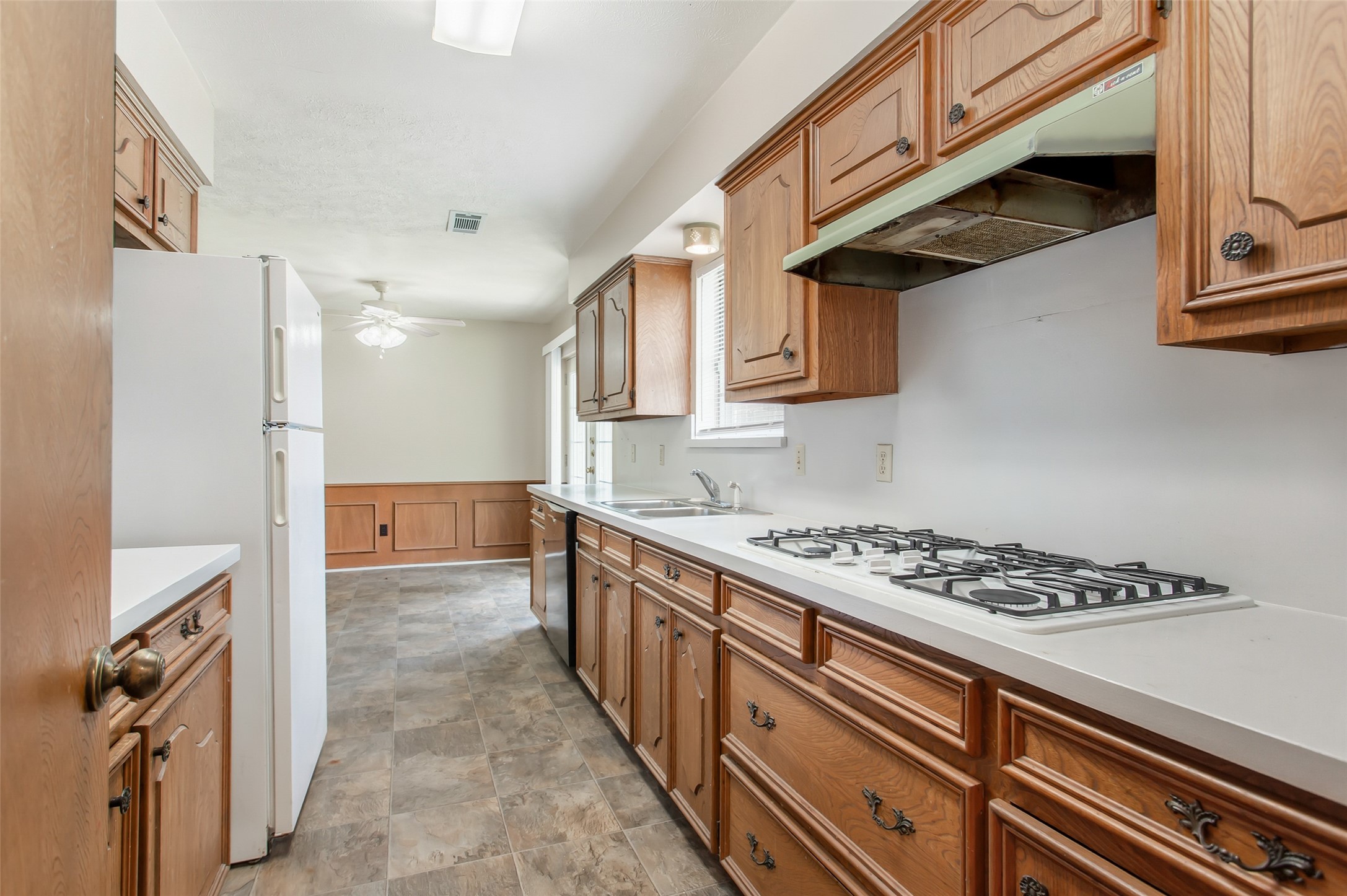 11352 Quail Run Street Dallas TX 75238