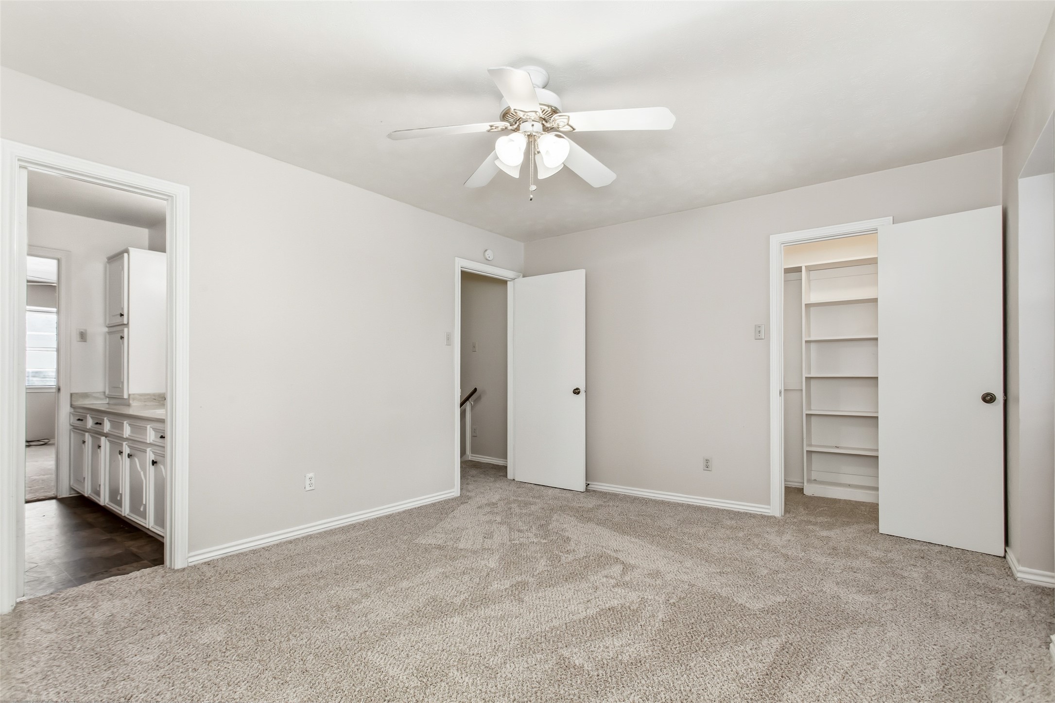 11352 Quail Run Street Dallas TX 75238