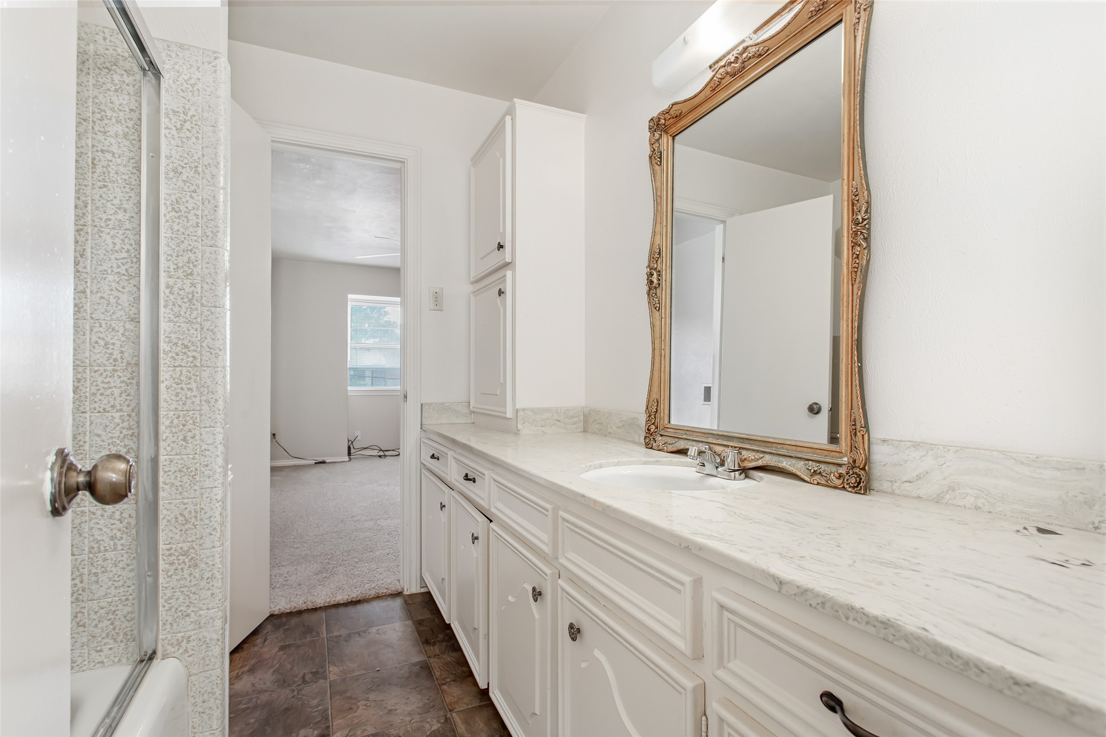 11352 Quail Run Street Dallas TX 75238