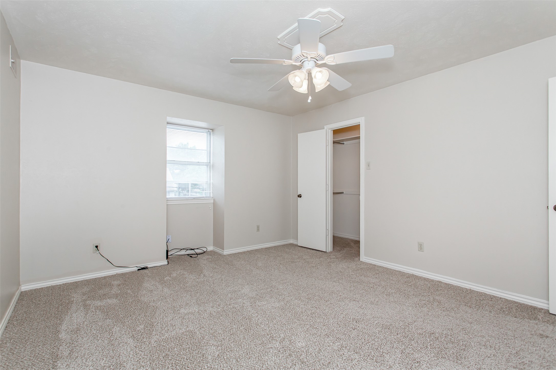 11352 Quail Run Street Dallas TX 75238
