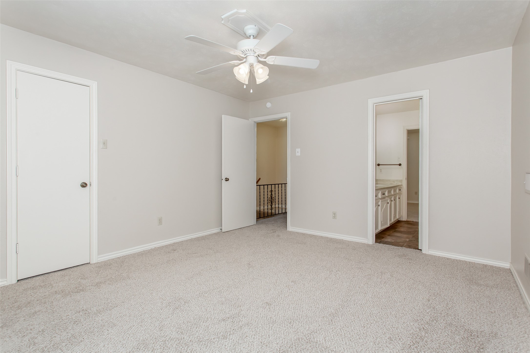 11352 Quail Run Street Dallas TX 75238