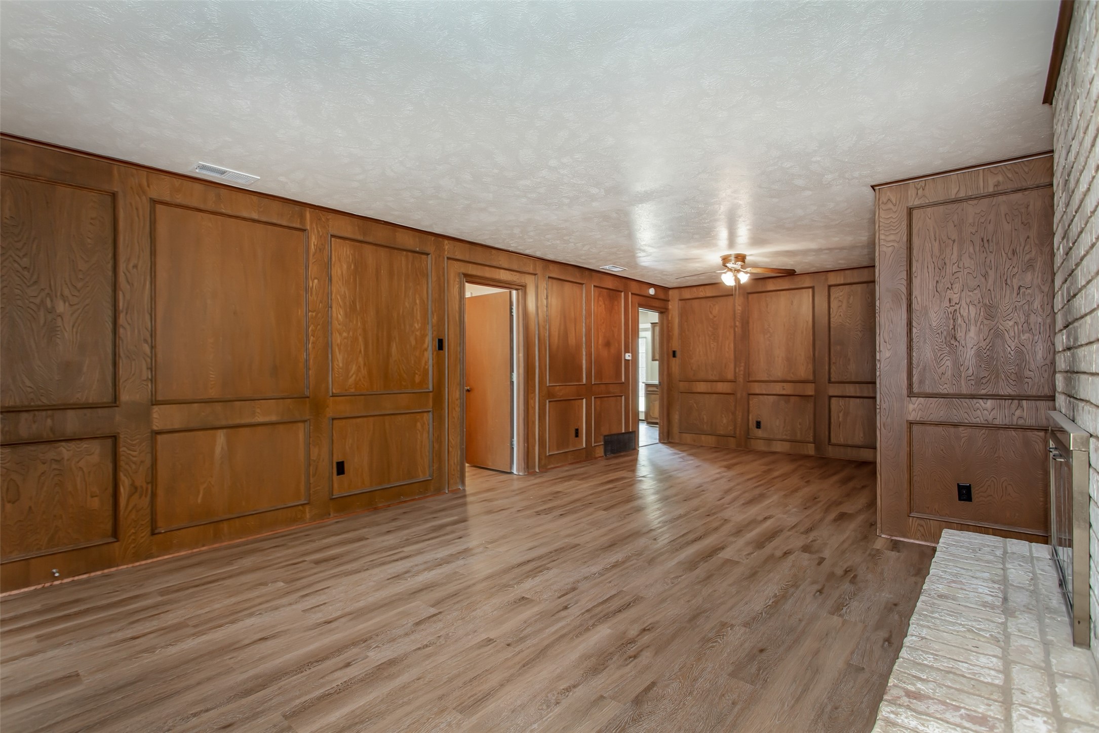 11352 Quail Run Street Dallas TX 75238