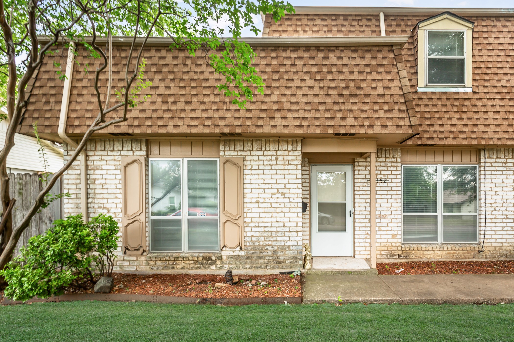 11352 Quail Run Street Dallas TX 75238