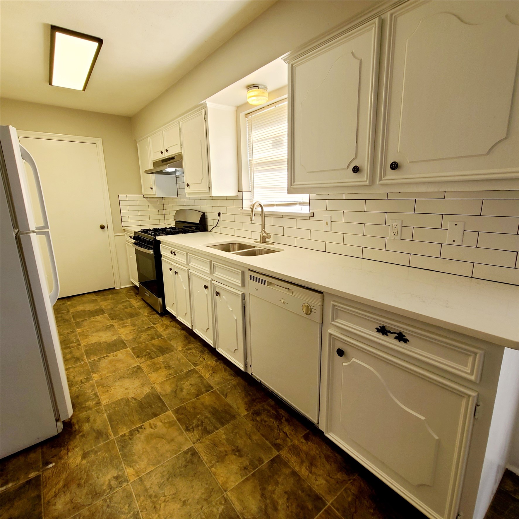 11352 Quail Run Street Dallas TX 75238