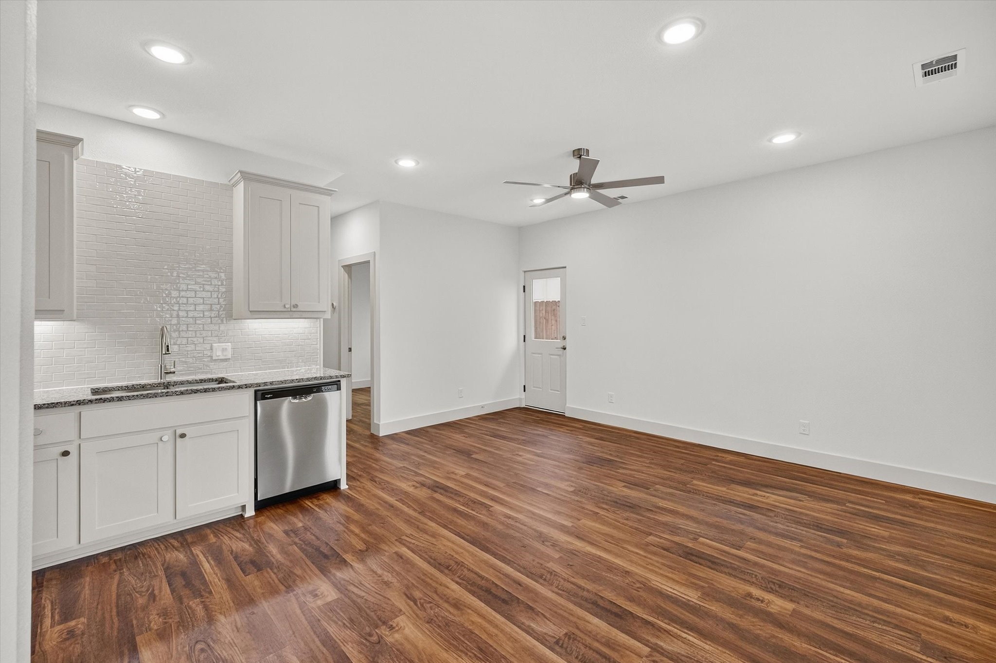 502 E Kimball Street Mansfield TX 76063
