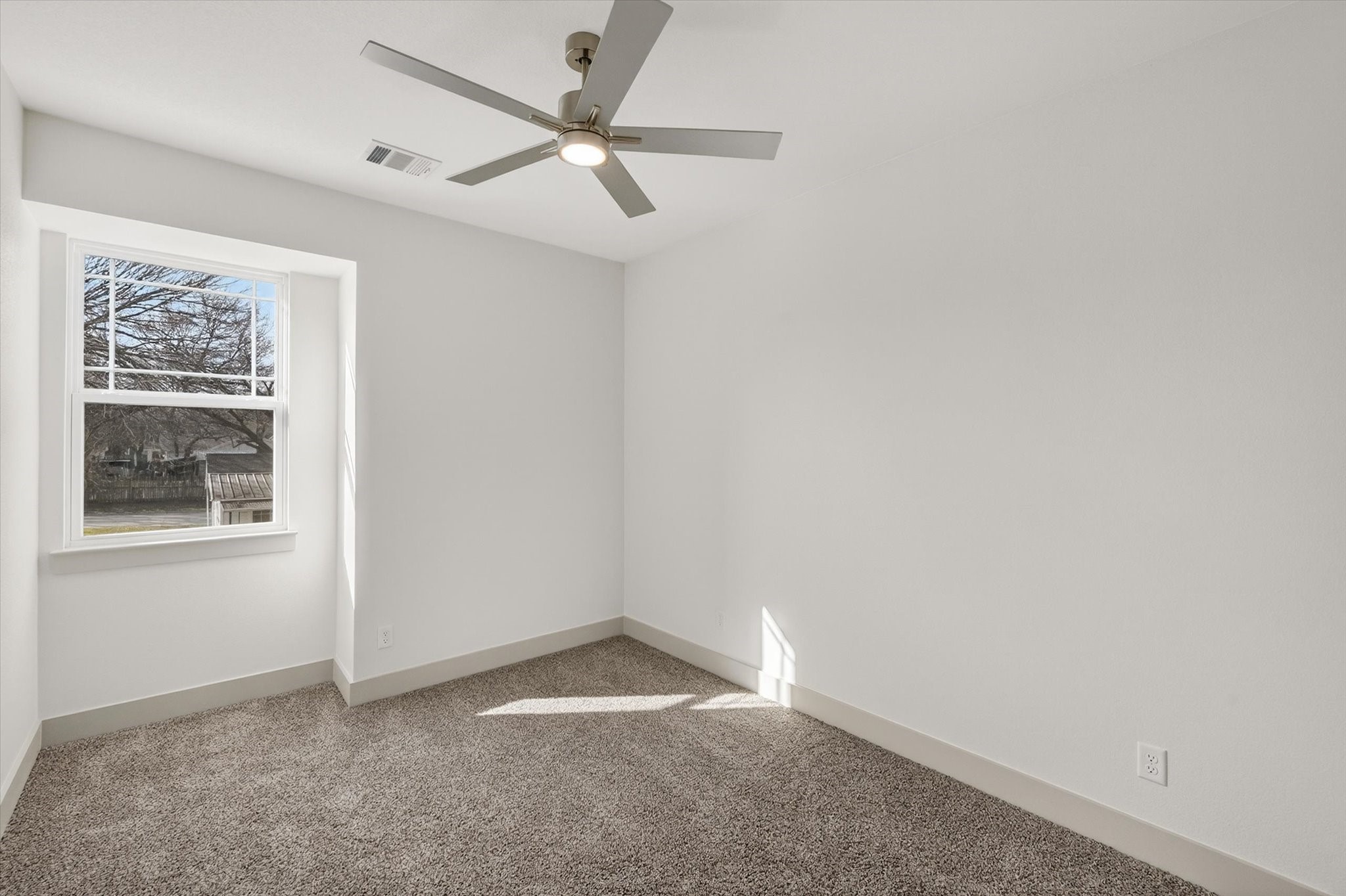 502 E Kimball Street Mansfield TX 76063