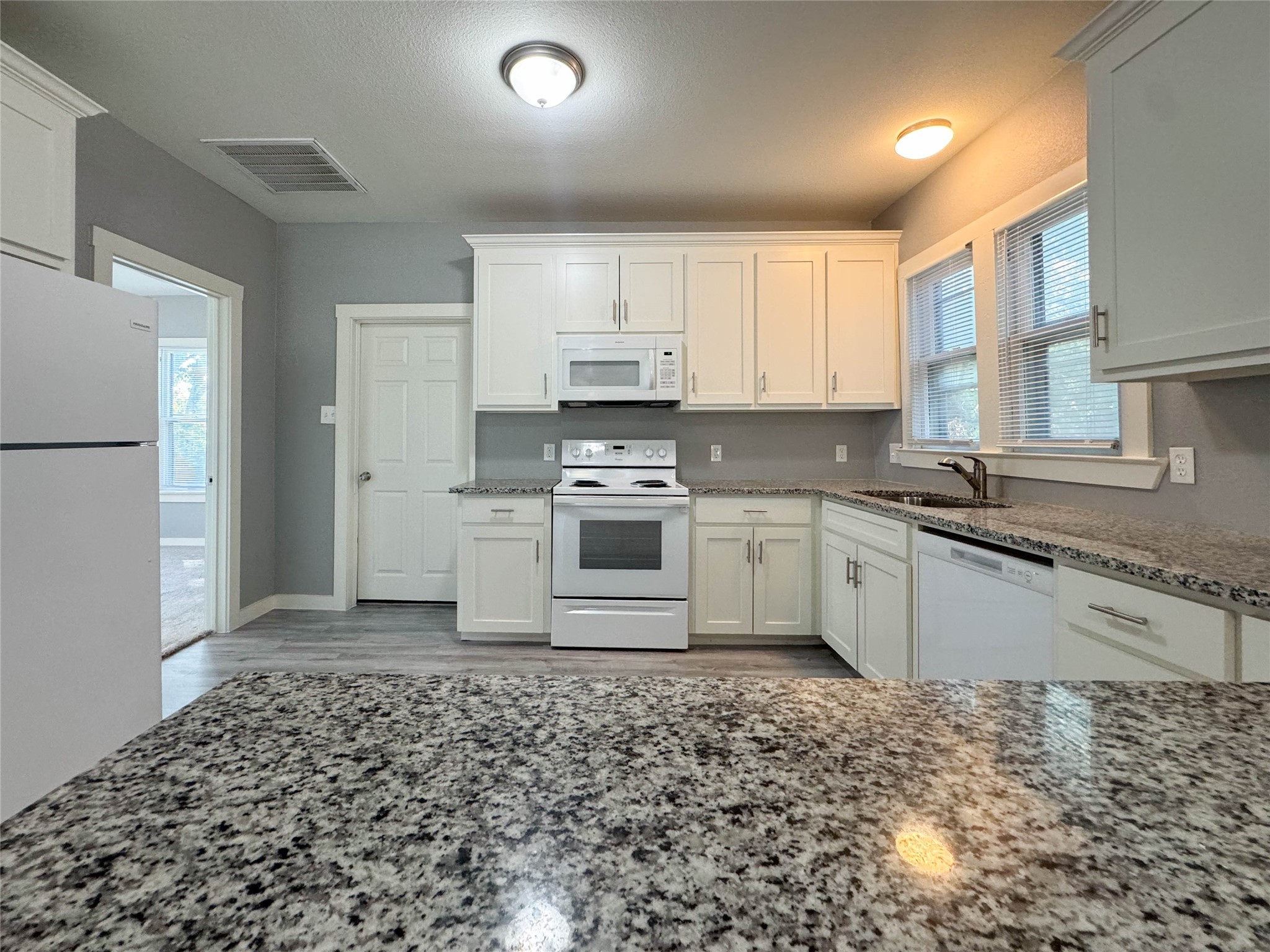 2109 N Elm Street Denton TX 76201