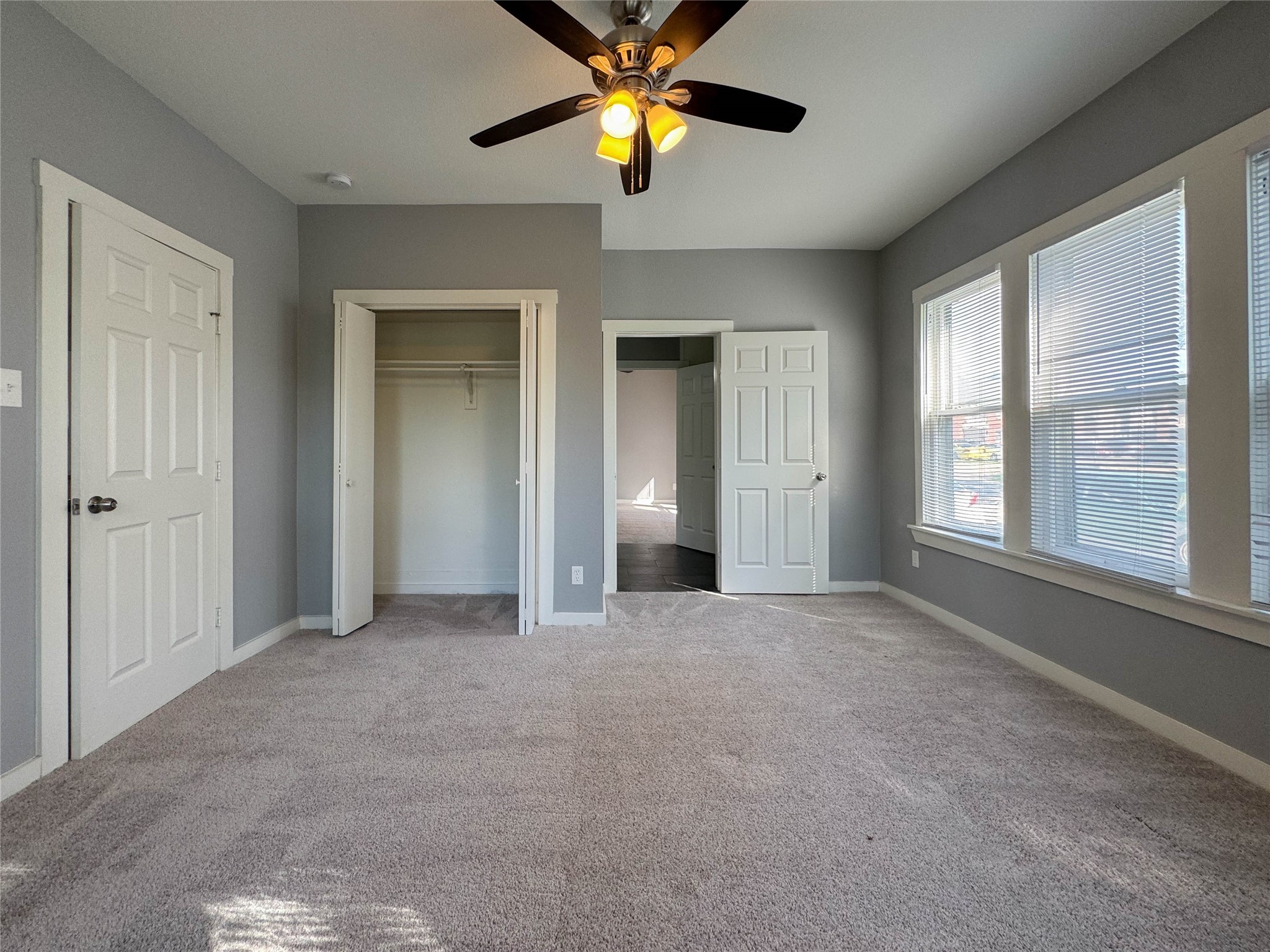 2109 N Elm Street Denton TX 76201