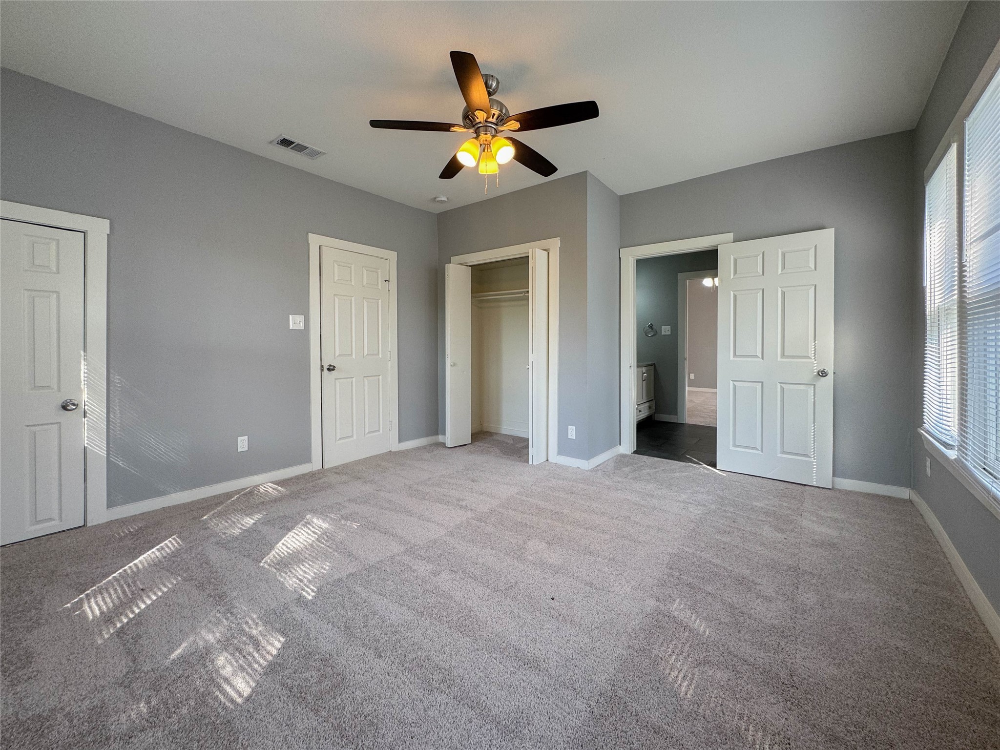 2109 N Elm Street Denton TX 76201