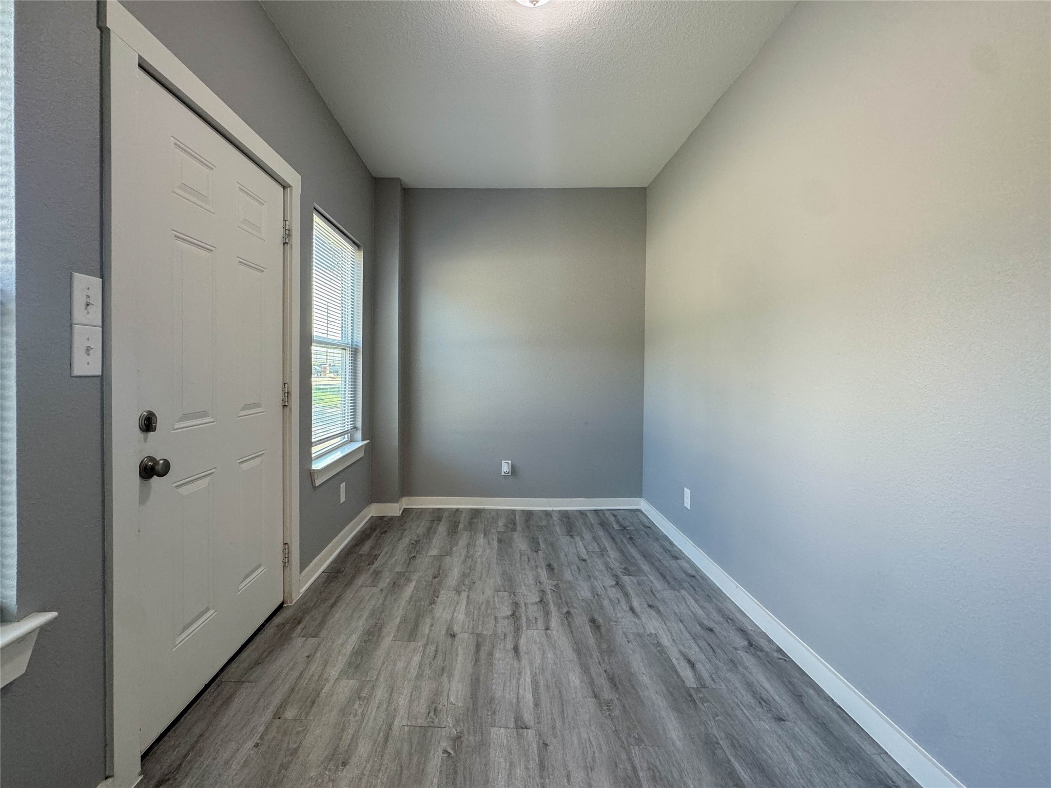 2109 N Elm Street Denton TX 76201