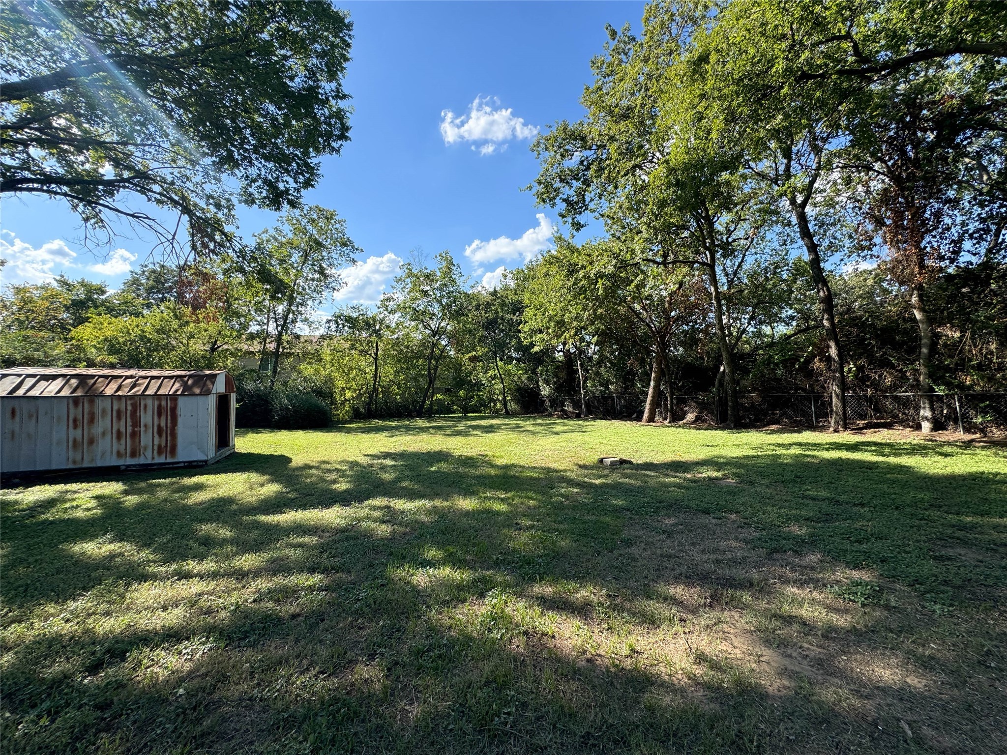 2109 N Elm Street Denton TX 76201