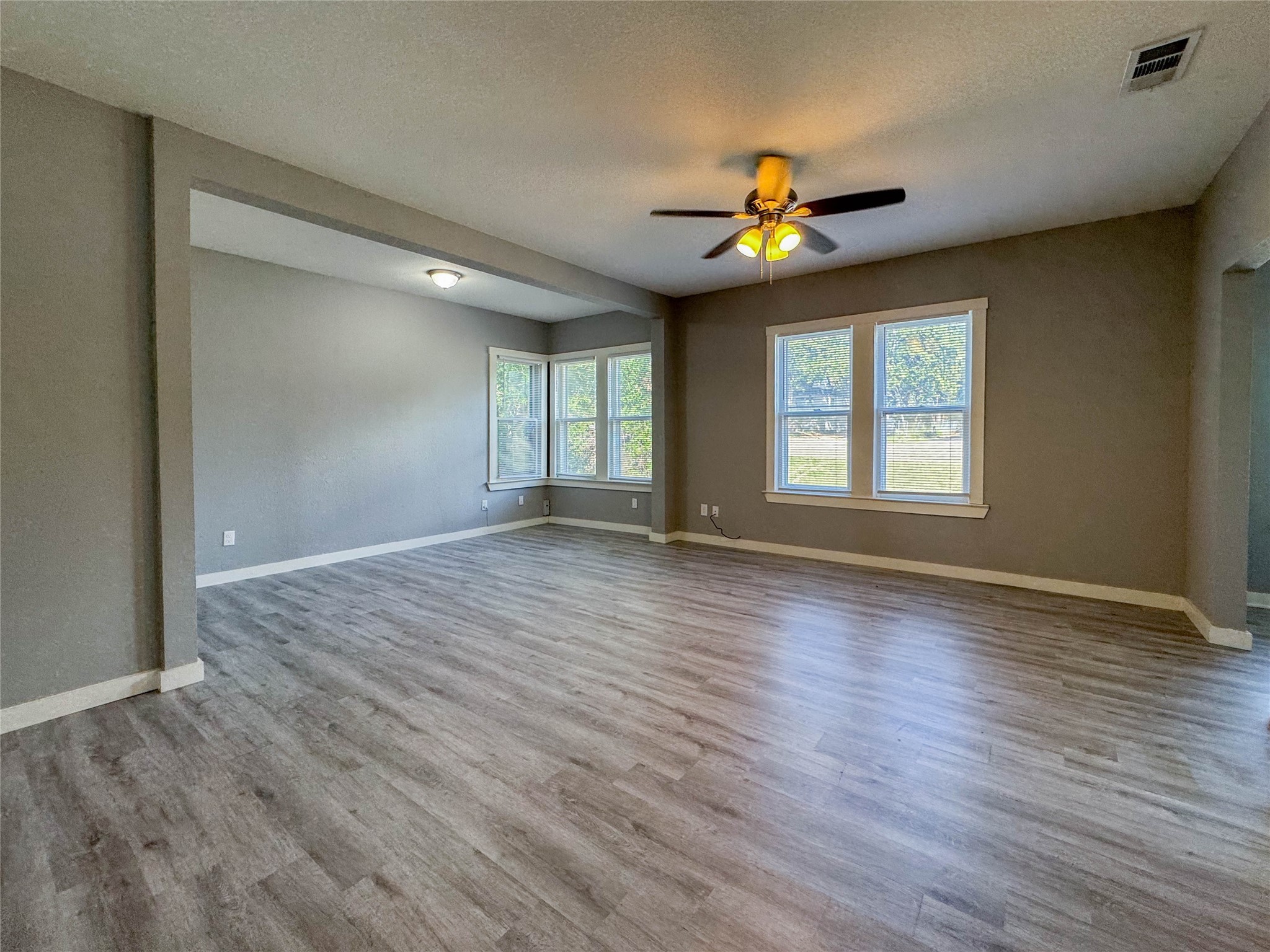 2109 N Elm Street Denton TX 76201
