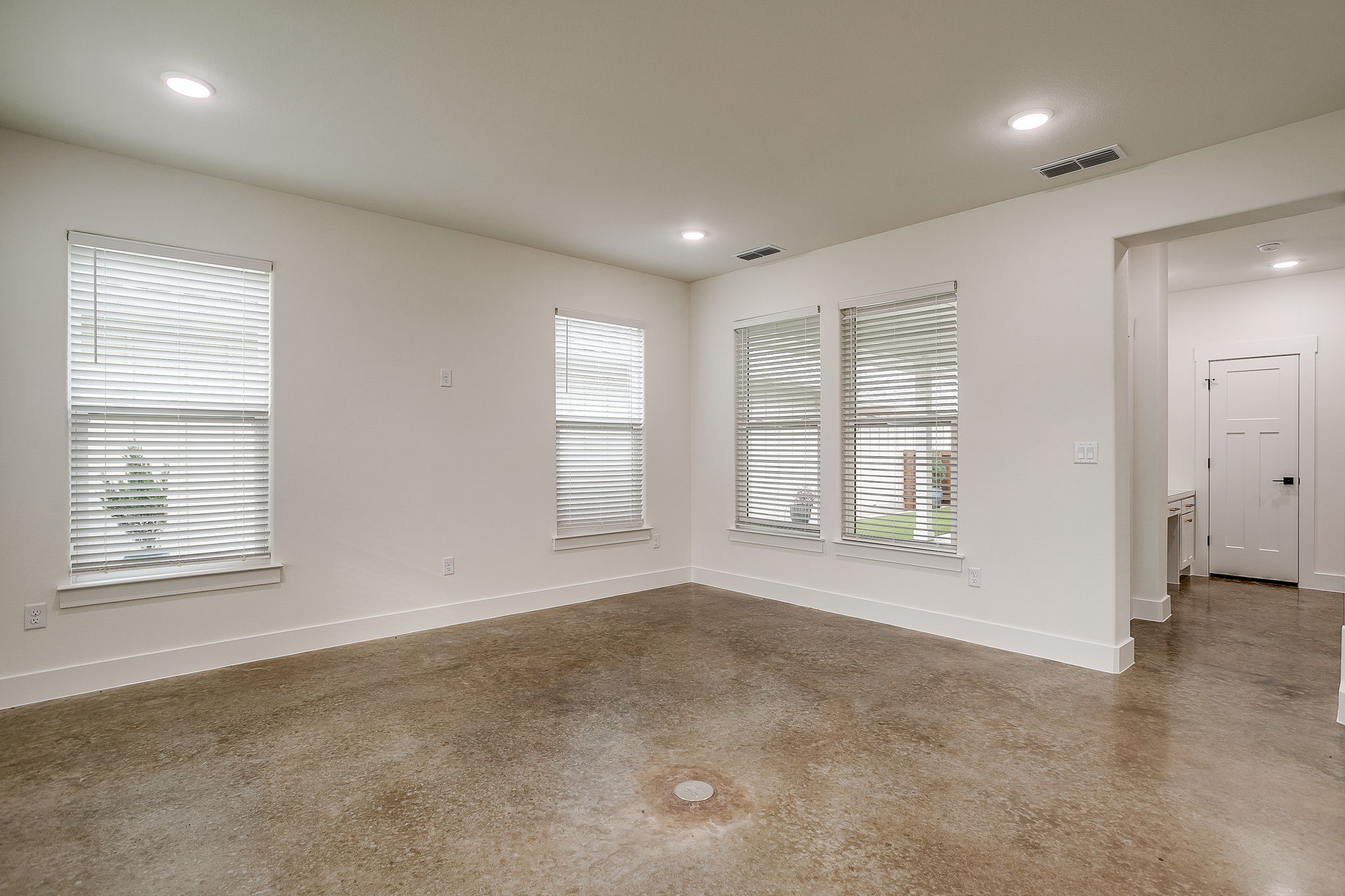 108 Cardinal Woods Court Granbury TX 76049
