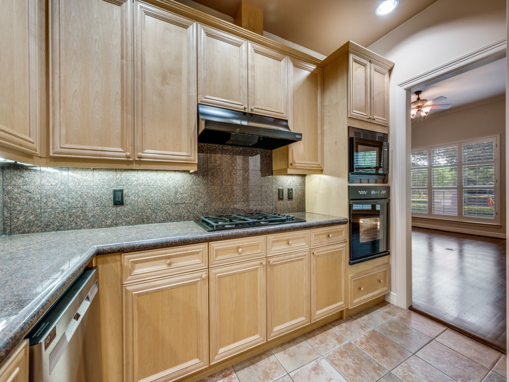 3401 Lee Parkway Dallas TX 75219