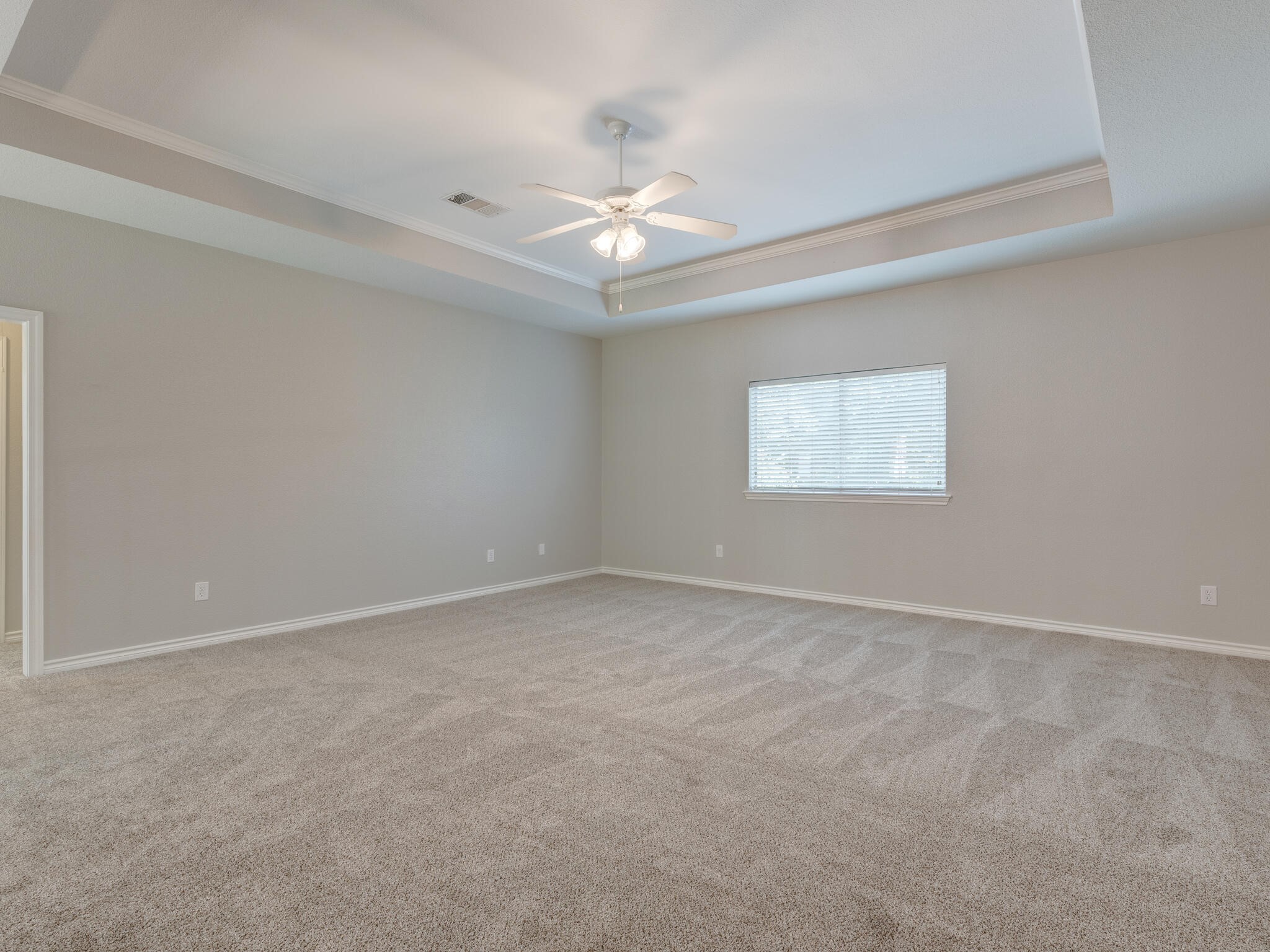 708 Lonesome Dove Trail Hurst TX 76054