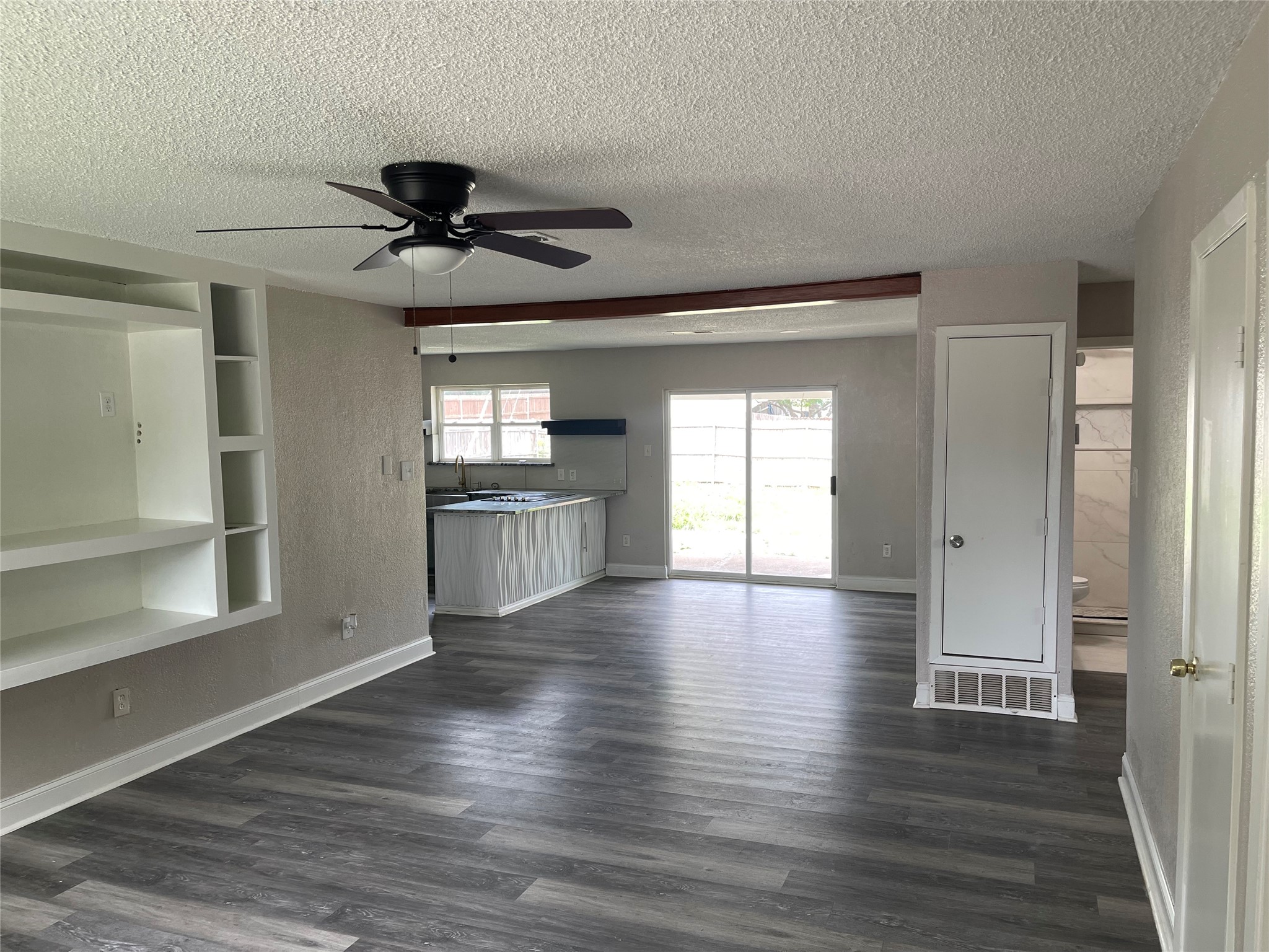 3817 Bremerton Street Irving TX 75062