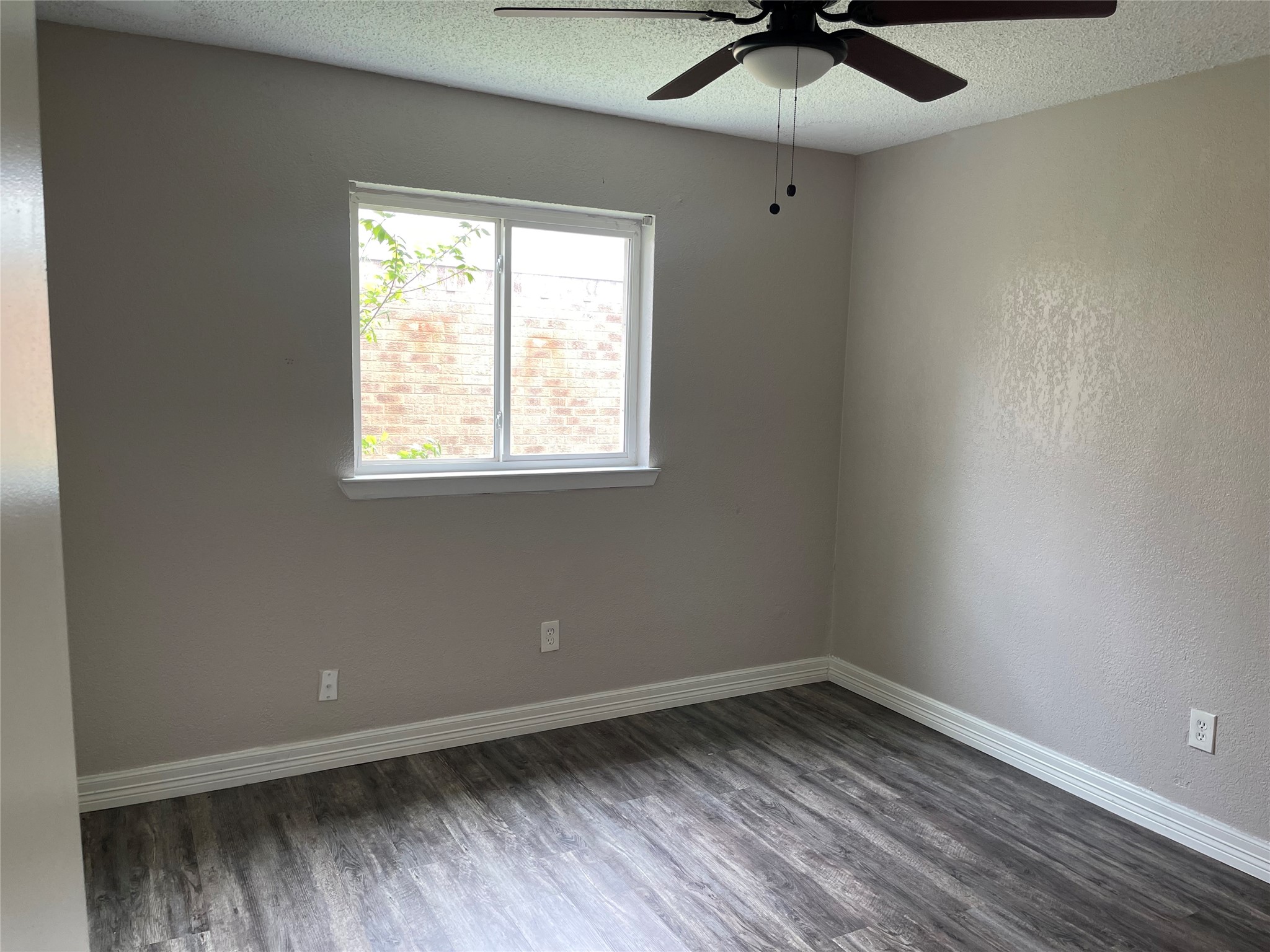 3817 Bremerton Street Irving TX 75062