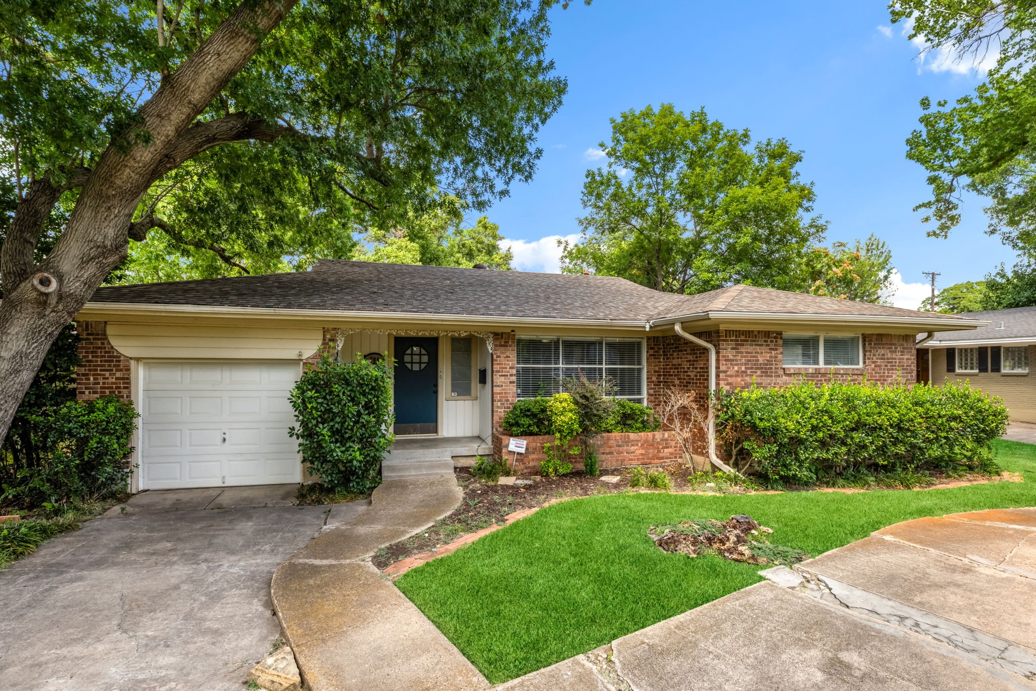 704 Downing Drive Richardson TX 75080