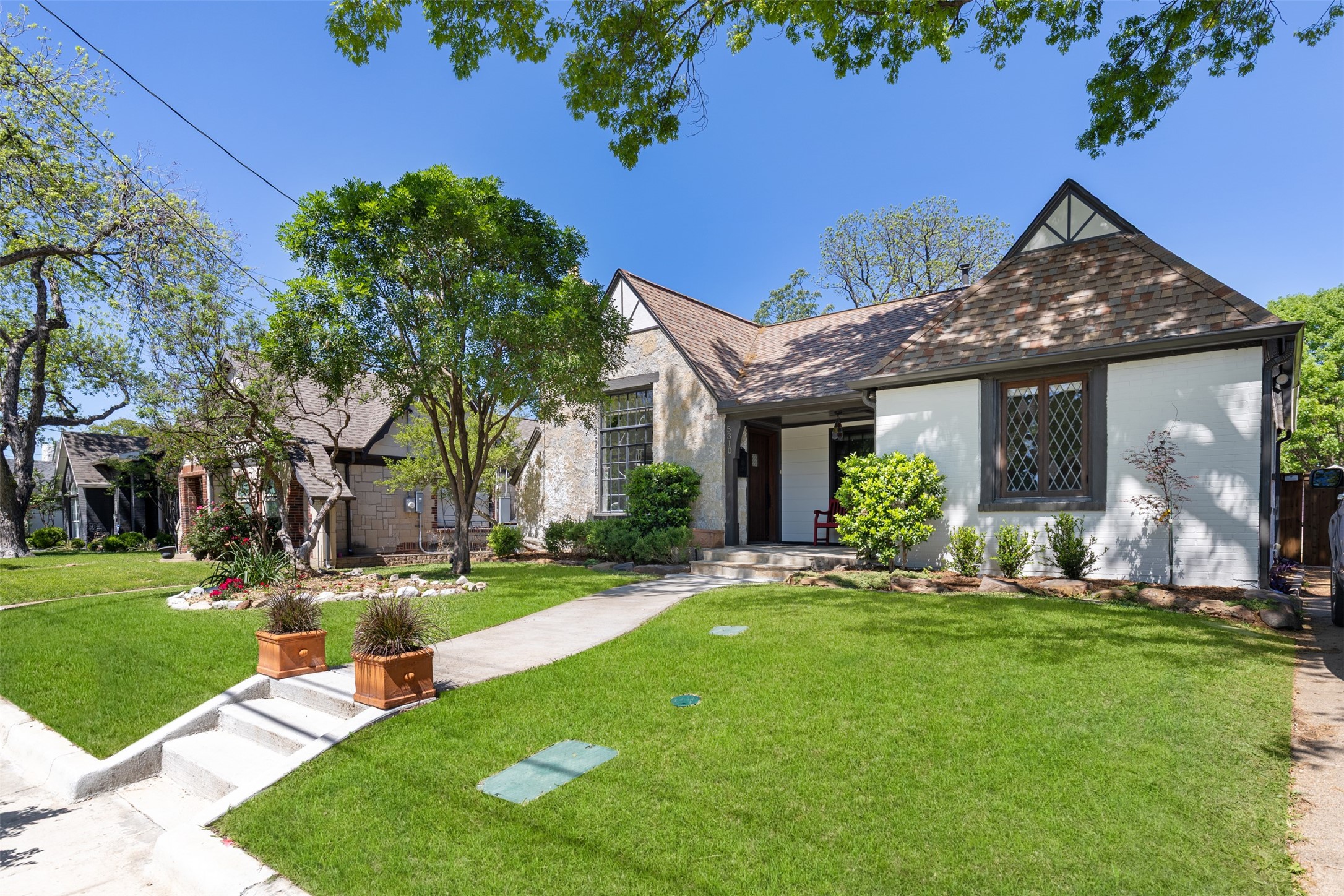 5310 Bradford Drive Dallas TX 75235