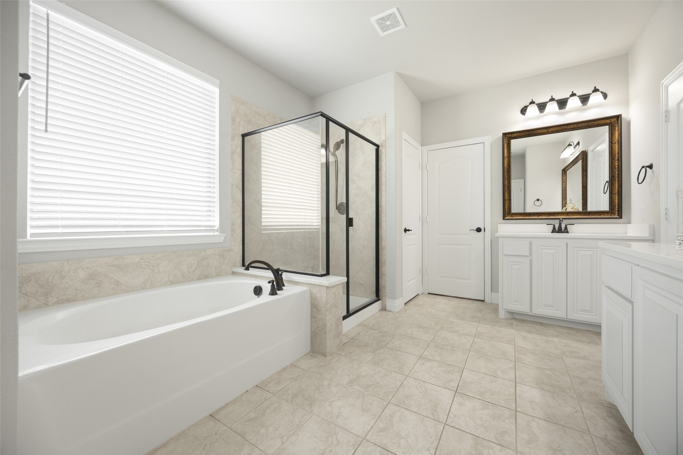 532 Thompson Van Alstyne TX 75495