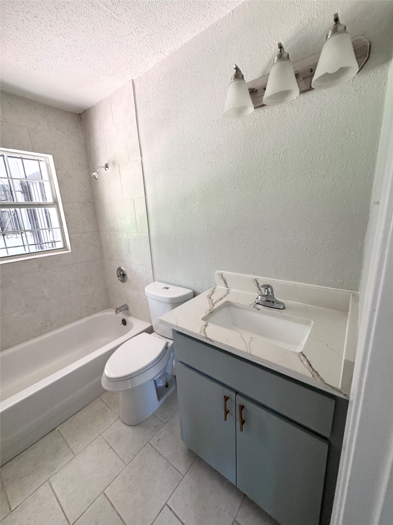 5636 Lester Granger Drive Fort Worth TX 76112