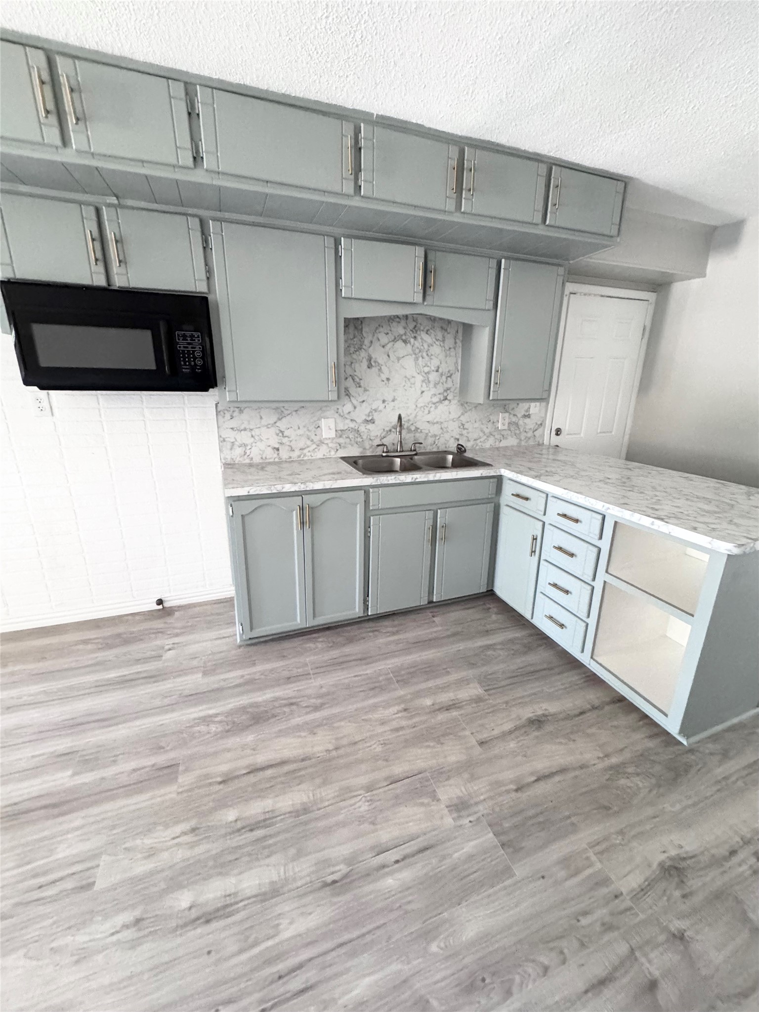 5636 Lester Granger Drive Fort Worth TX 76112
