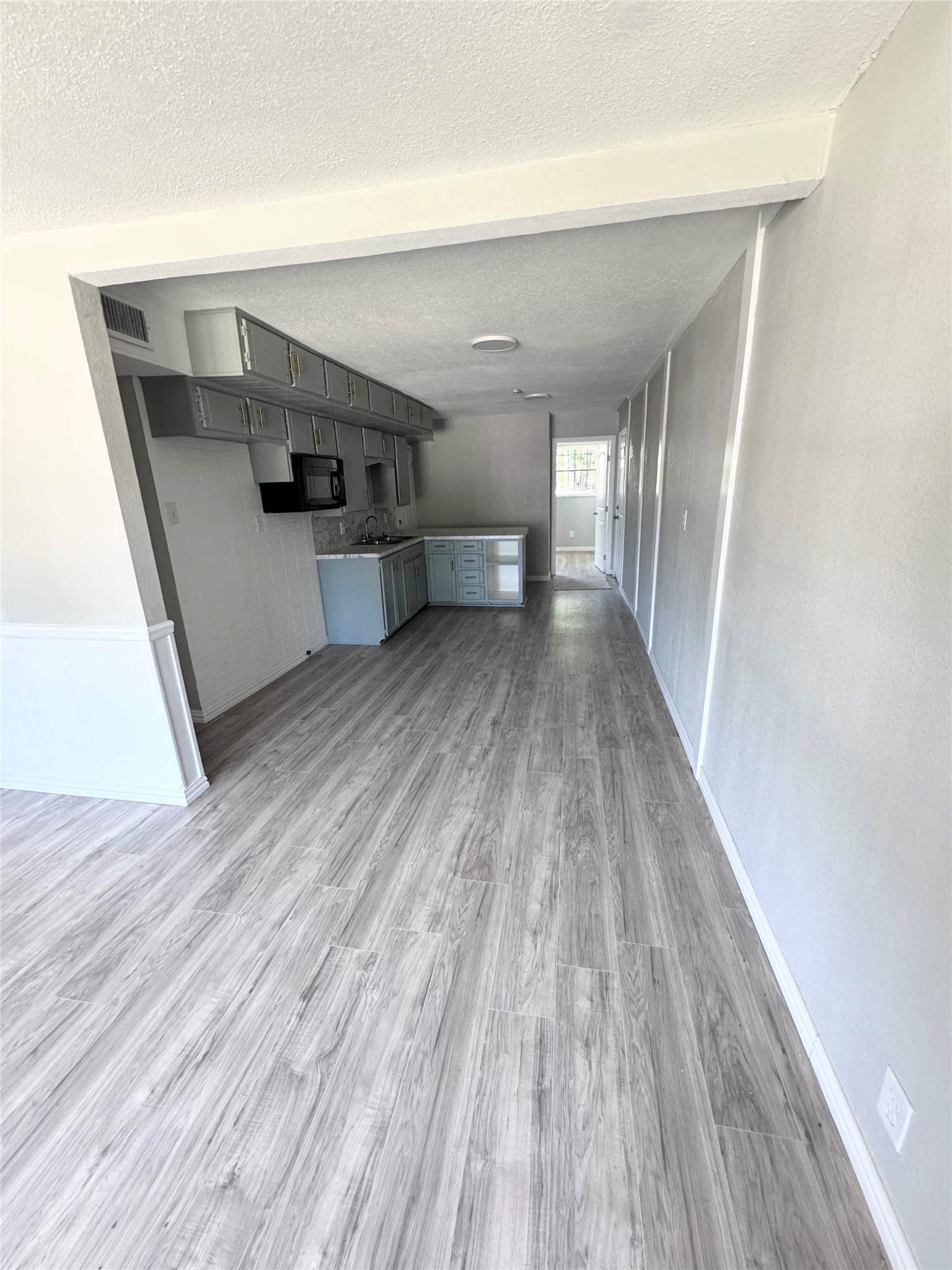 5636 Lester Granger Drive Fort Worth TX 76112
