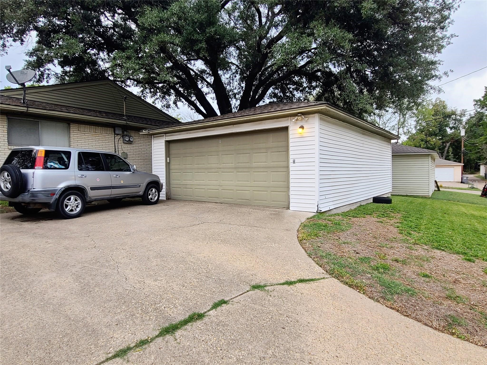 7436 Brentcove Circle Dallas TX 75214