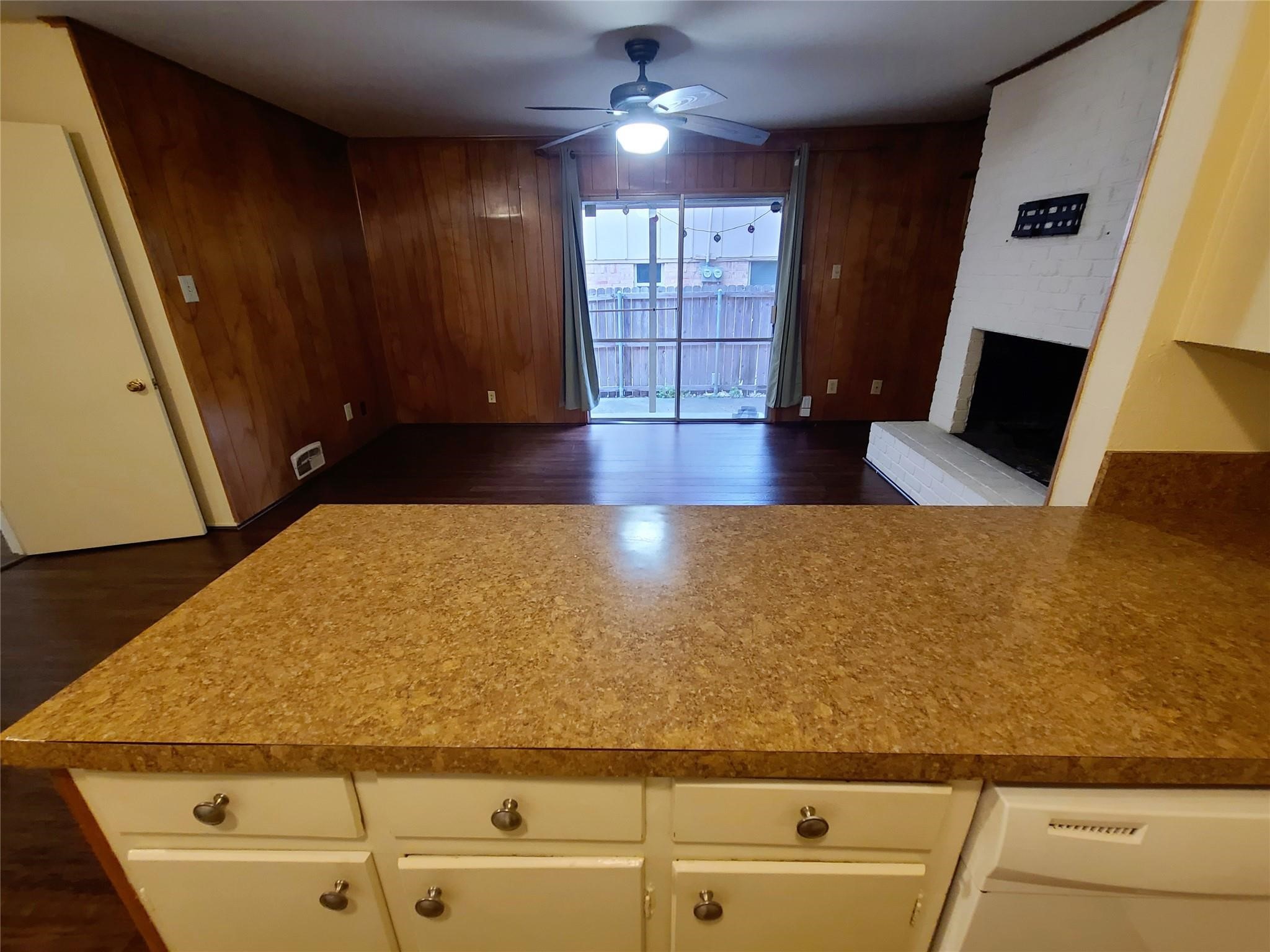 7436 Brentcove Circle Dallas TX 75214