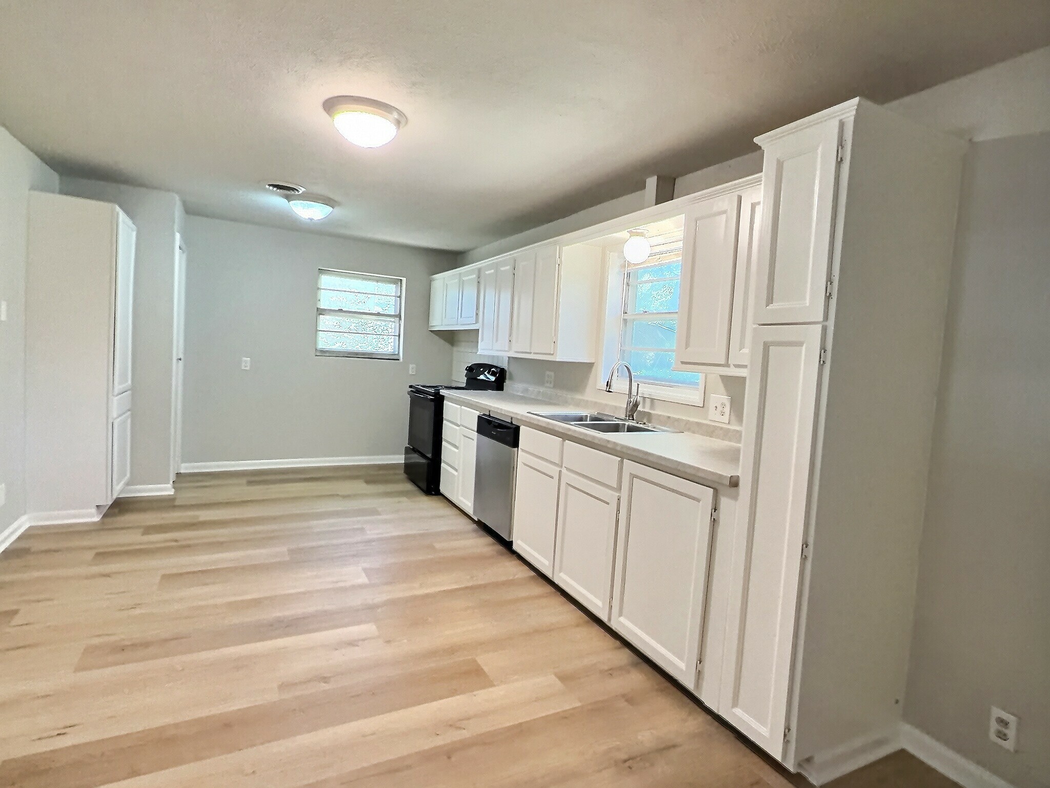 111 Doris Drive Denison TX 75021
