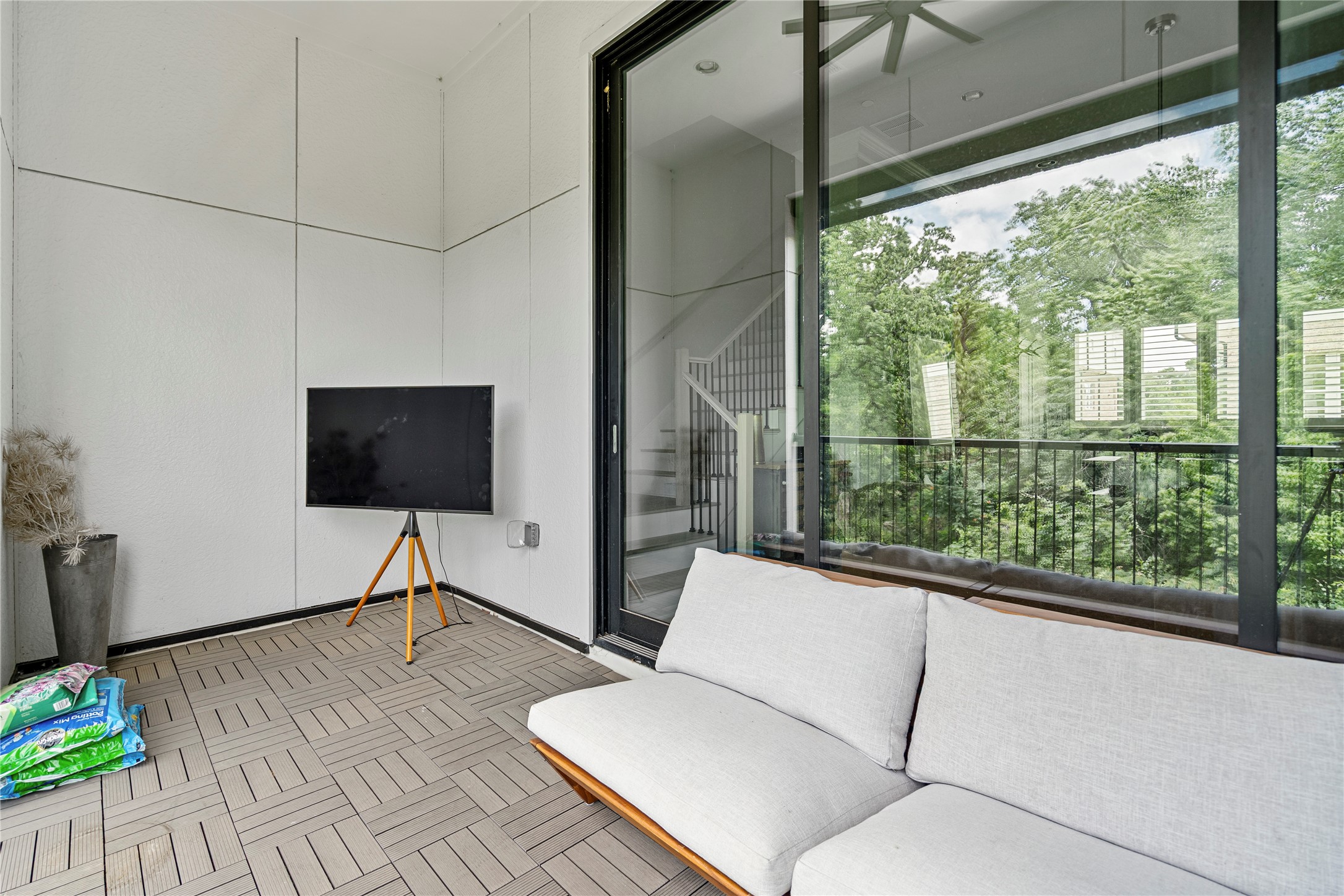 2157 Wenge Lane Dallas TX 75219