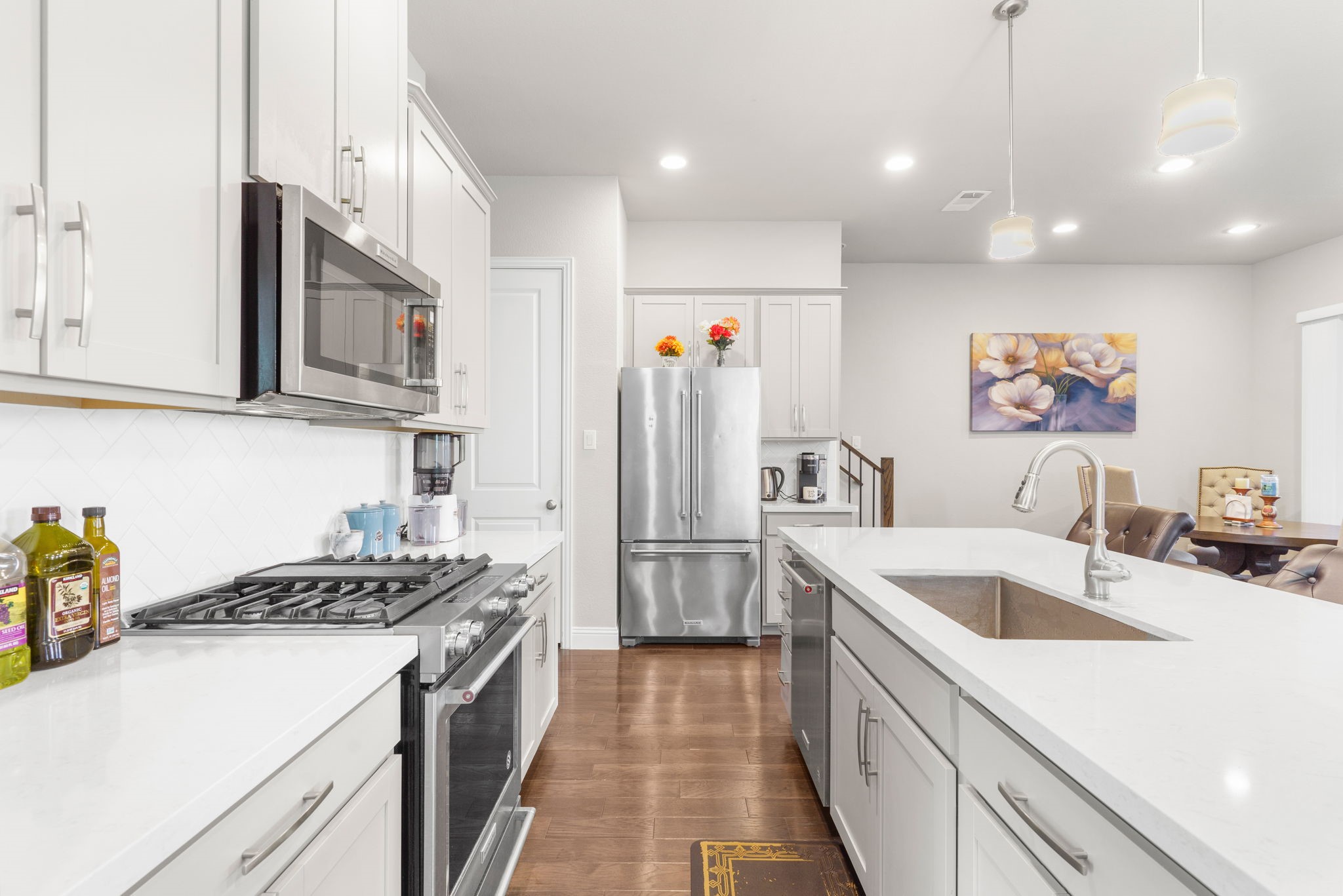 8137 Snapdragon Way Dallas TX 75252