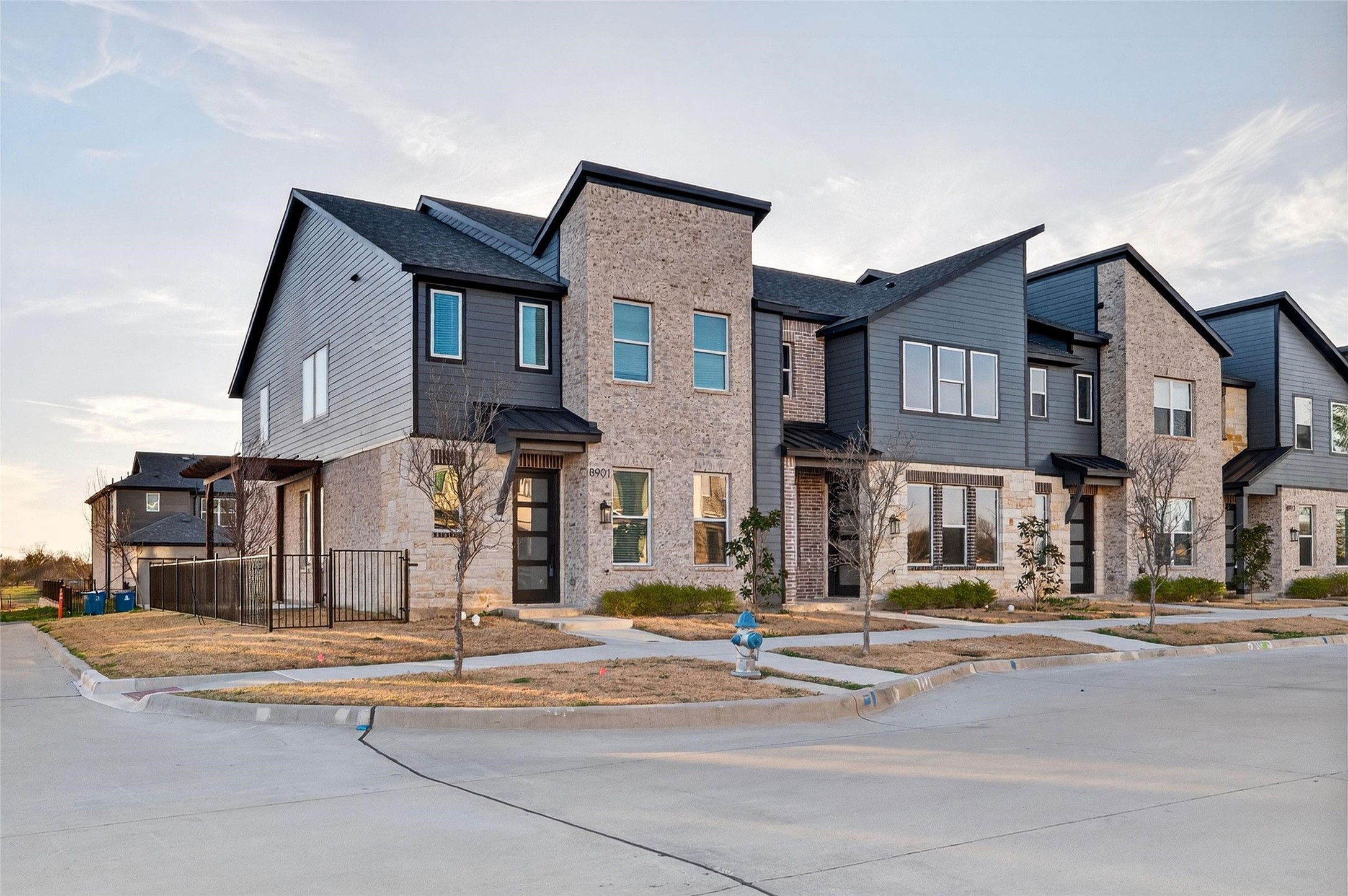 8901 Lowell Street Rowlett TX 75089